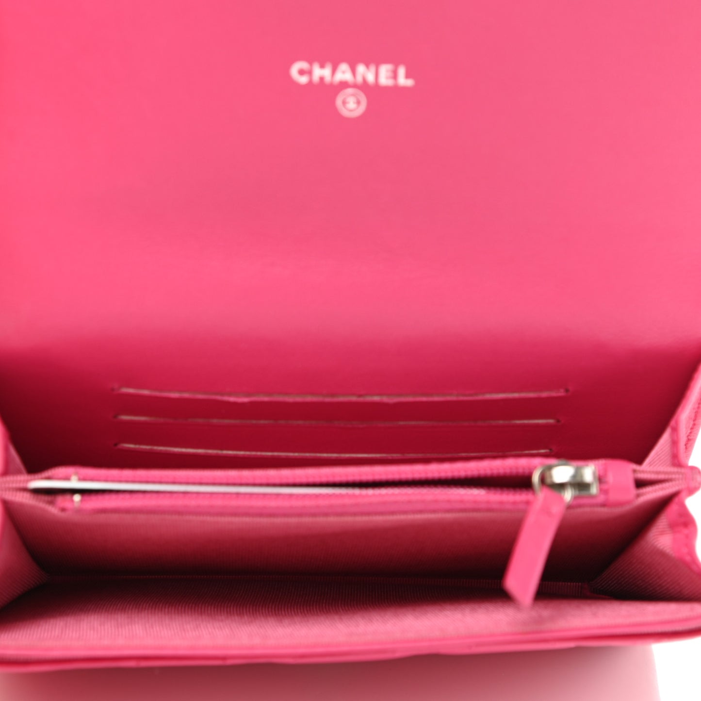 Caviar Quilted Small Flap Wallet Fucshia