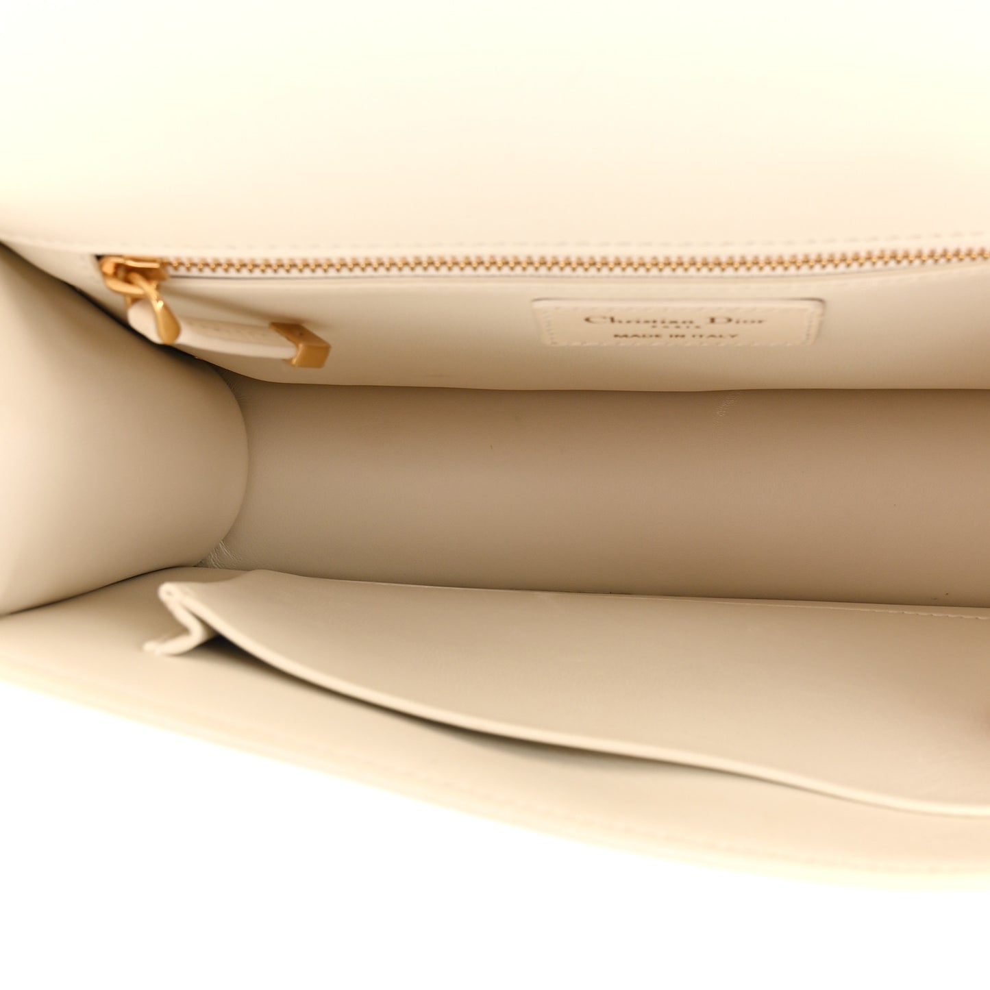 Grained Calfskin 30 Montaigne Flap Bag White