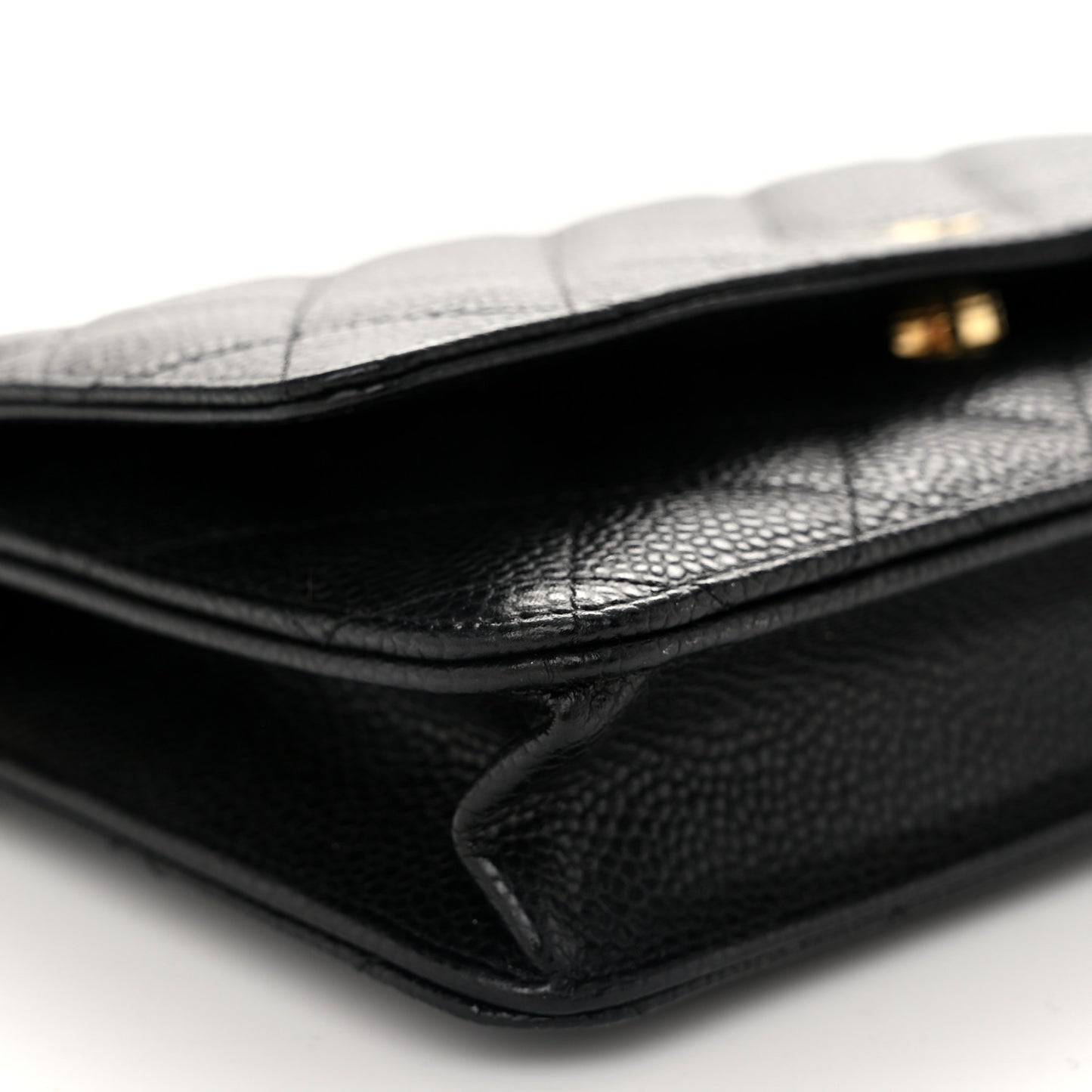 Caviar Quilted Wallet on Chain WOC Black