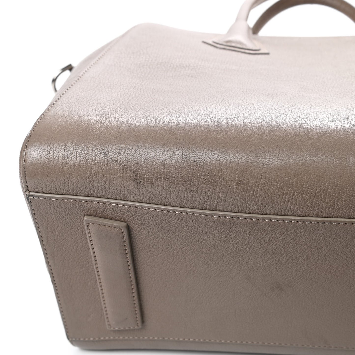Sugar Goatskin Medium Antigona Sand