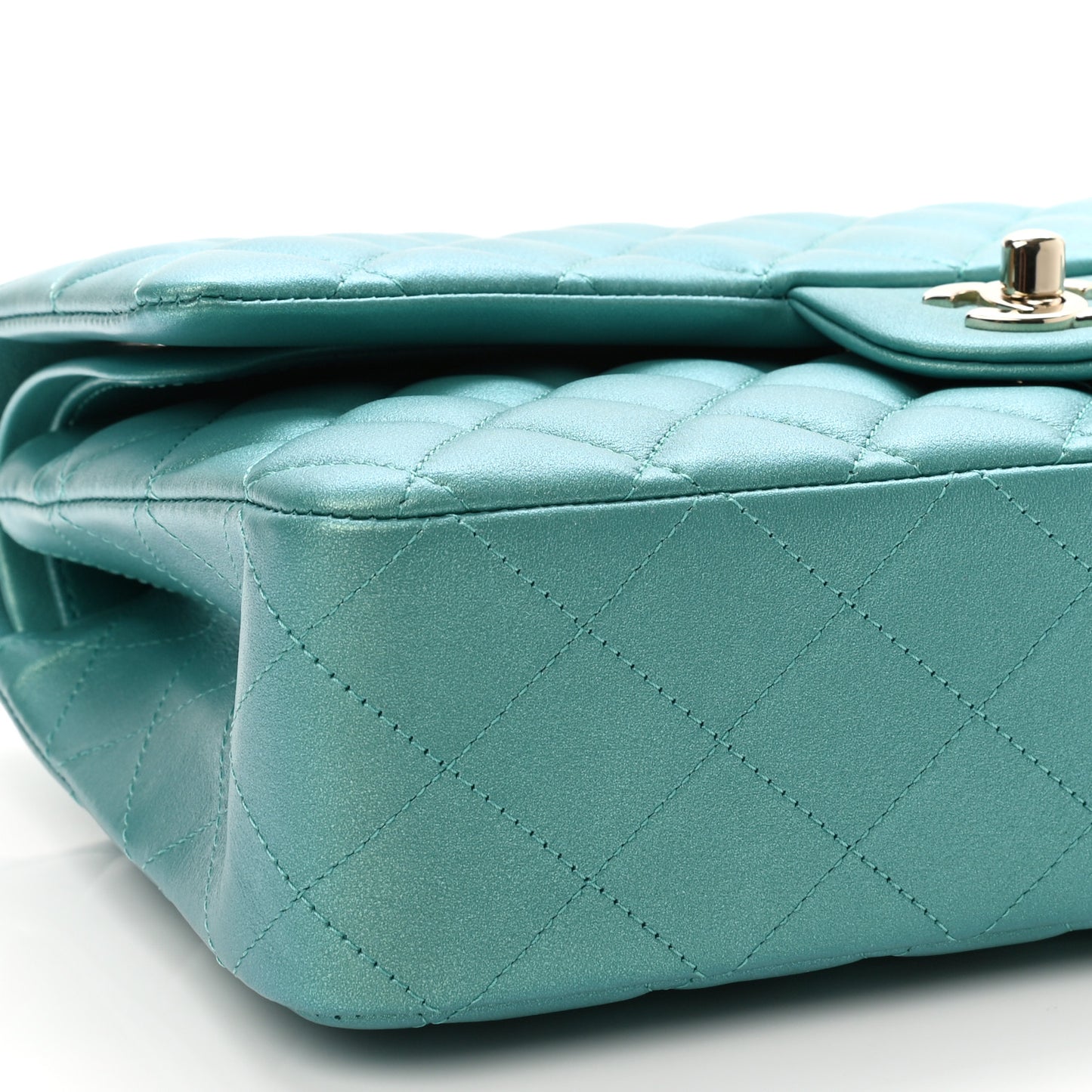 Iridescent Calfskin Quilted Medium Double Flap Green