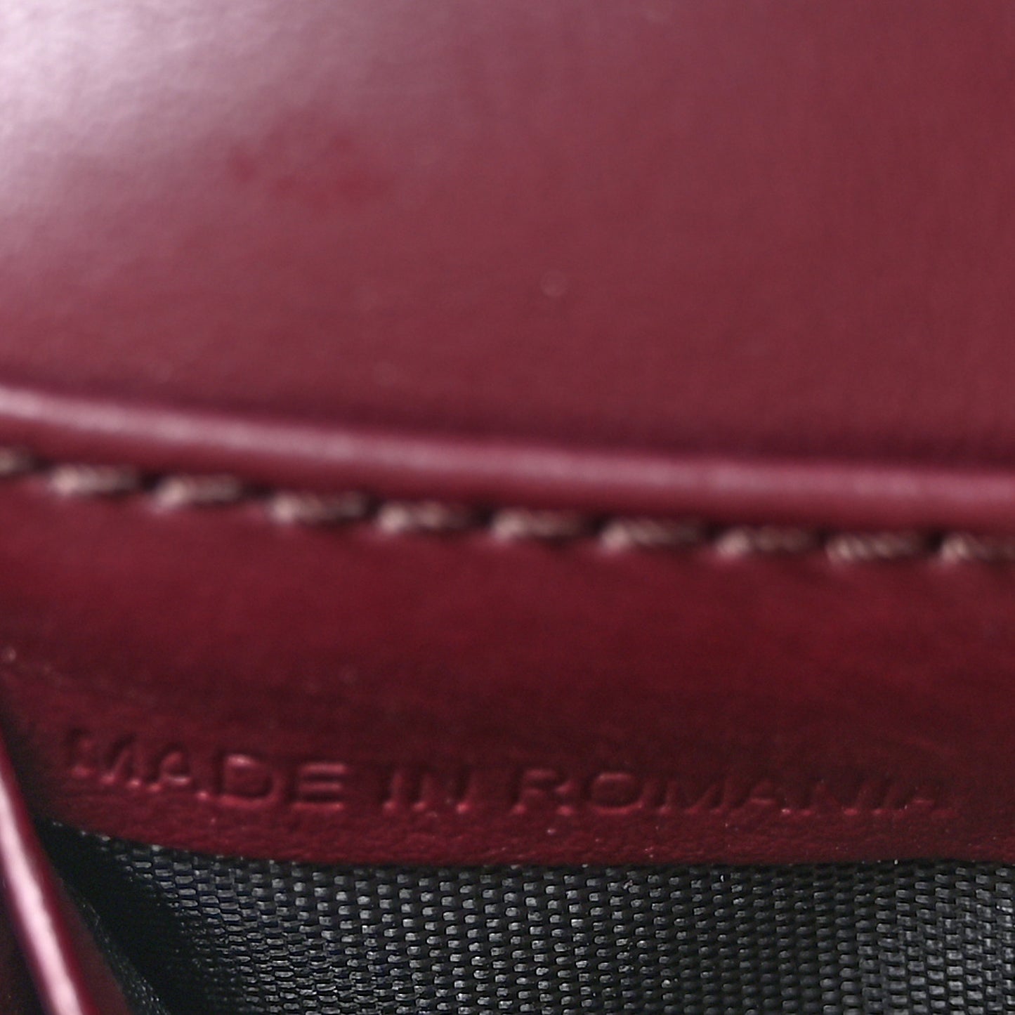 Grained Calfskin House Check Tartan Mix Hampshire Wallet On Chain Burgundy