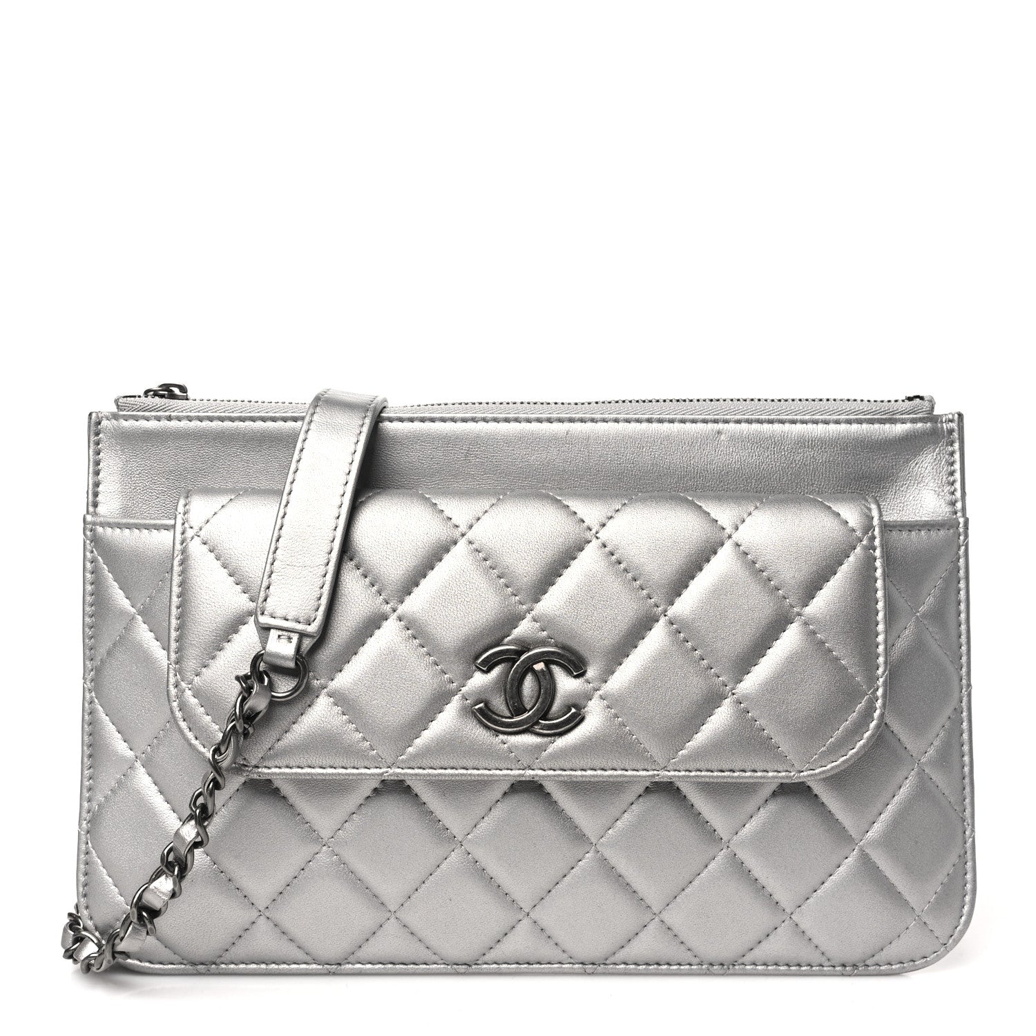 CHANEL キルティング　ポーチ　バッグ　シルバー Chanel Metallic Lambskin Quilted Clutch With Chain Silver 1642485