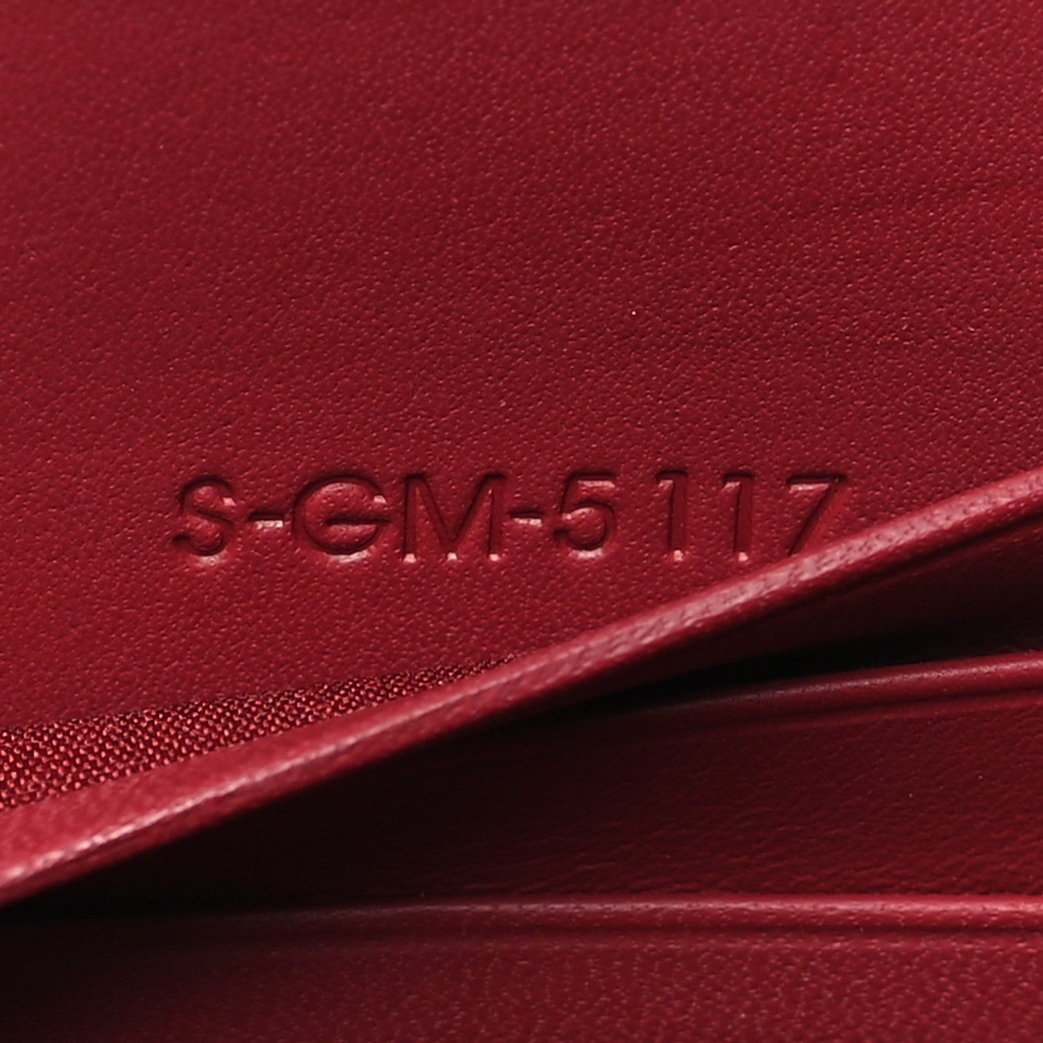 Celine Smooth Calfskin Clasp Large Wallet On Chain Bordeaux 8 of 11