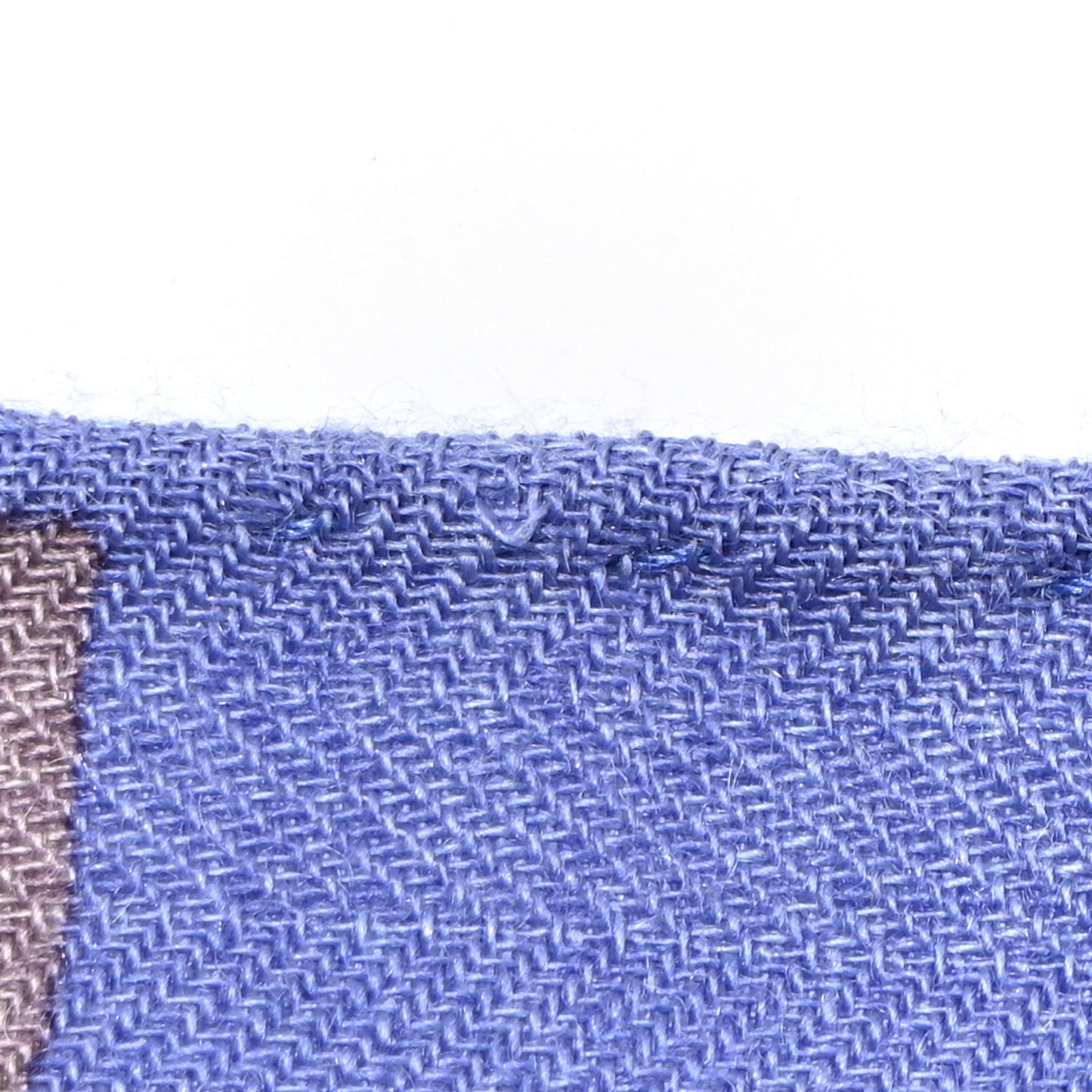 Cashmere Silk En Liberte Shawl 140 White Parme Orce