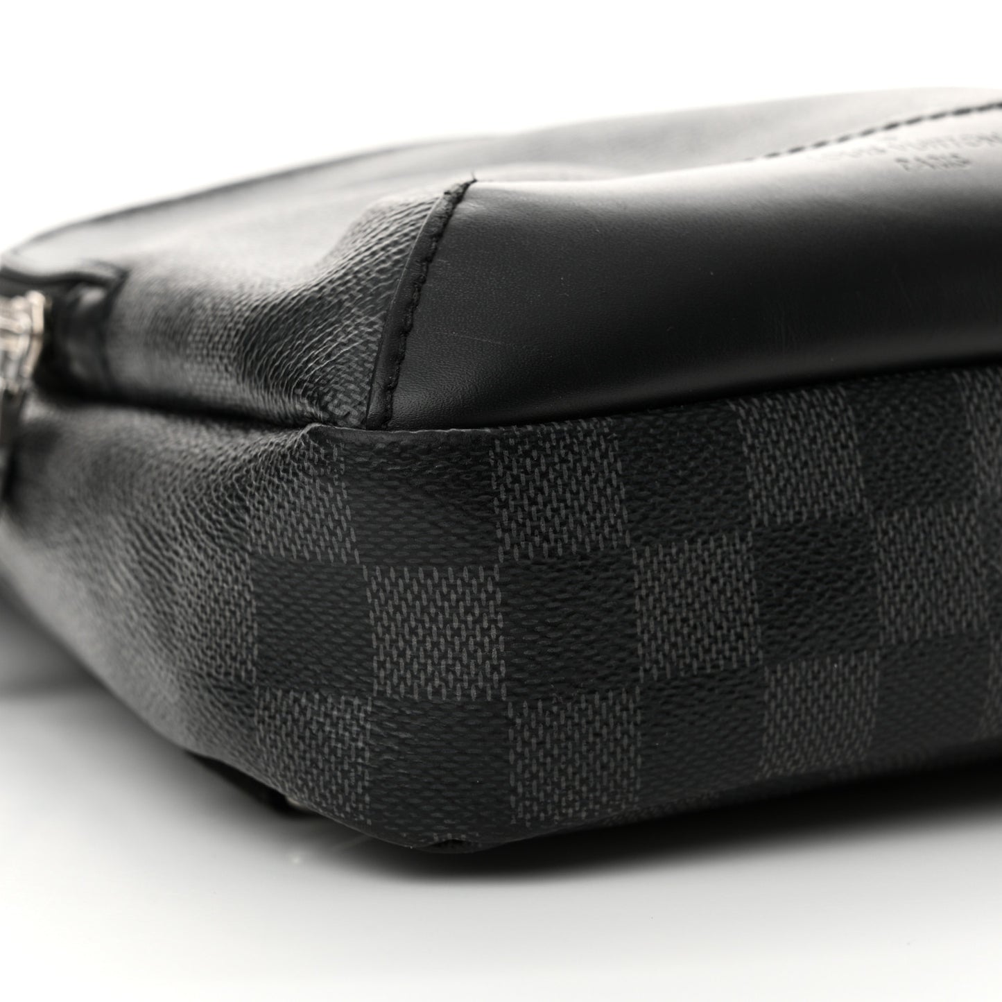 Damier Graphite Avenue Sling Bag
