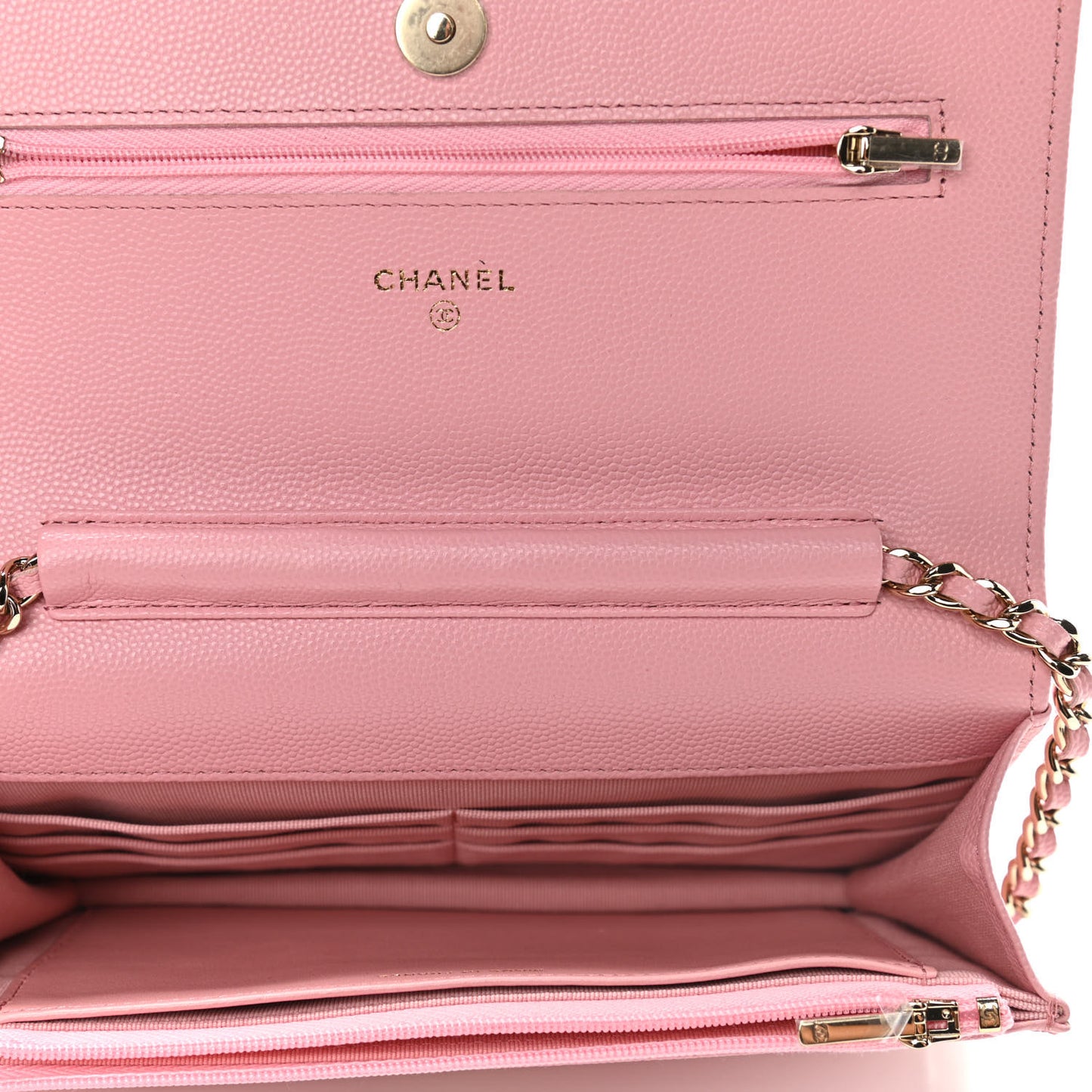 Caviar Quilted Wallet On Chain WOC Light Pink