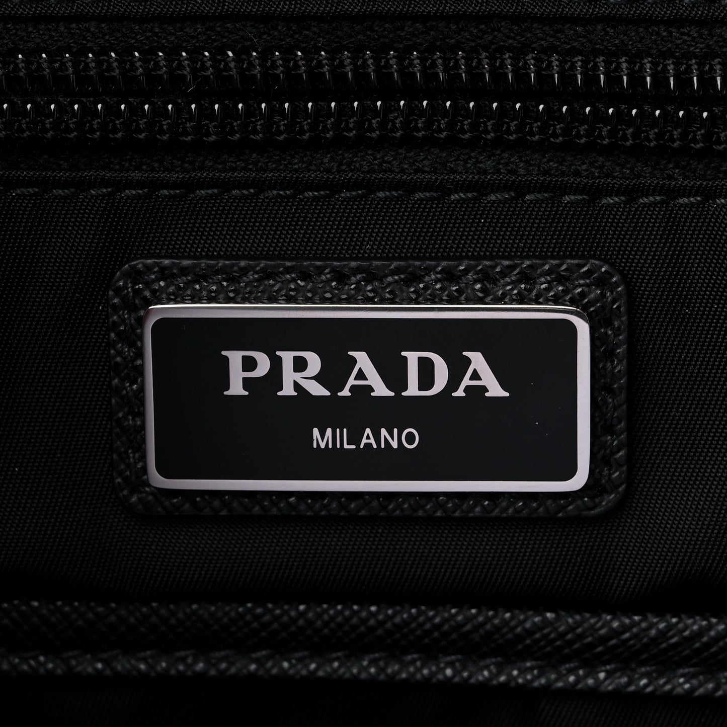 Tessuto Nylon Montagna Sling Backpack Black