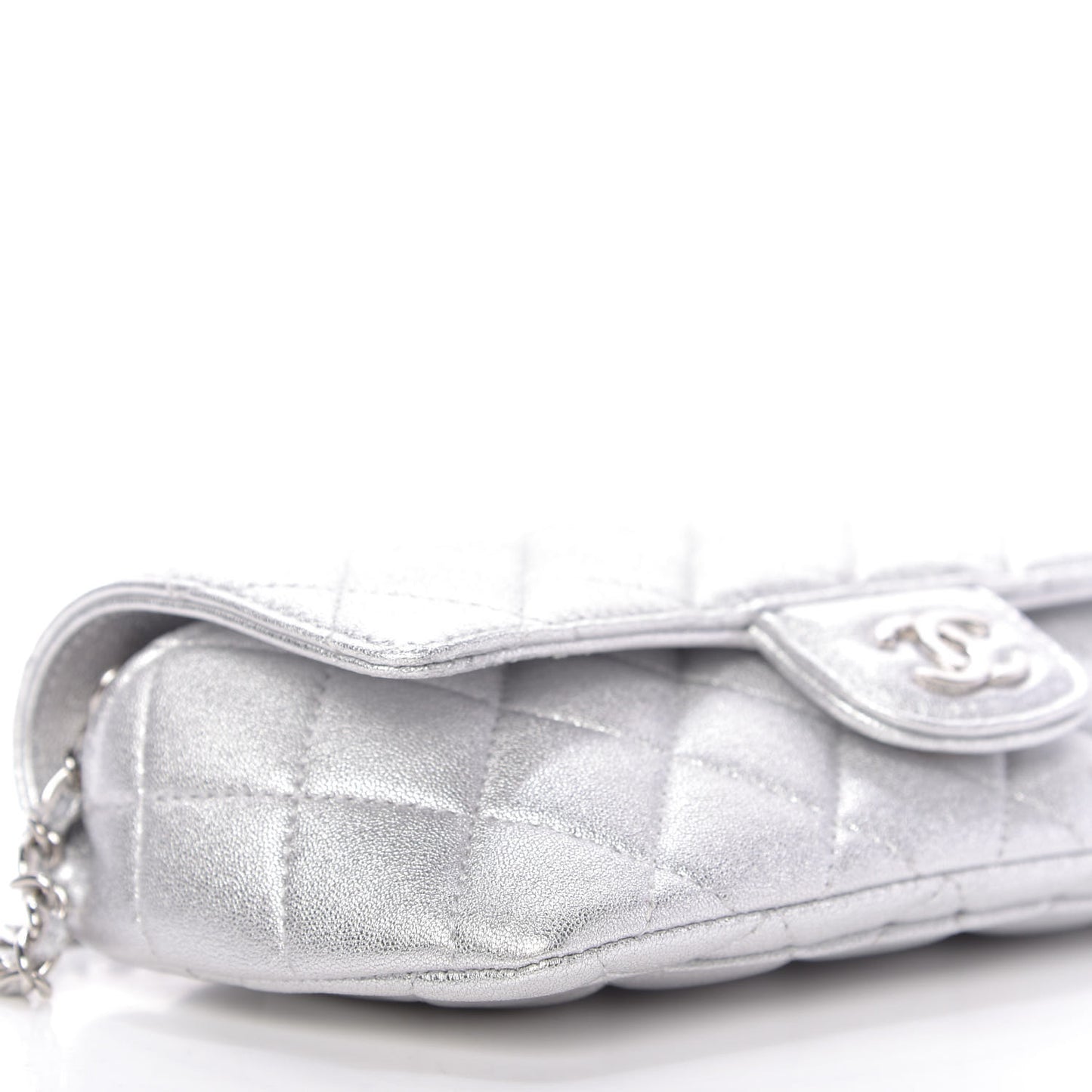 Metallic Lambskin Quilted Glasses Case With Chain Silver
