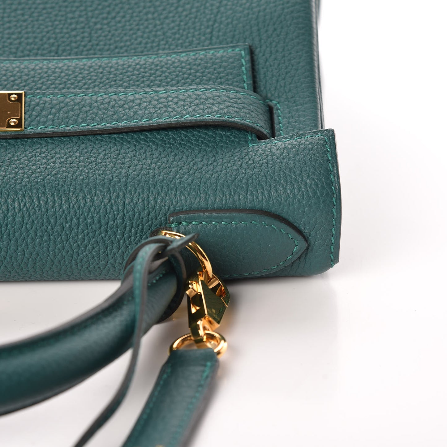 Togo Kelly Retourne 28 Malachite