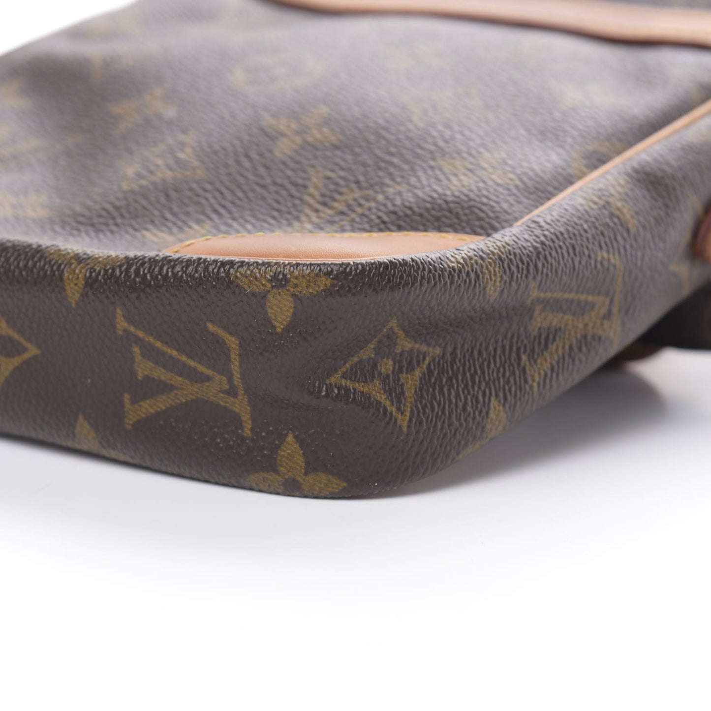 Monogram Danube 21