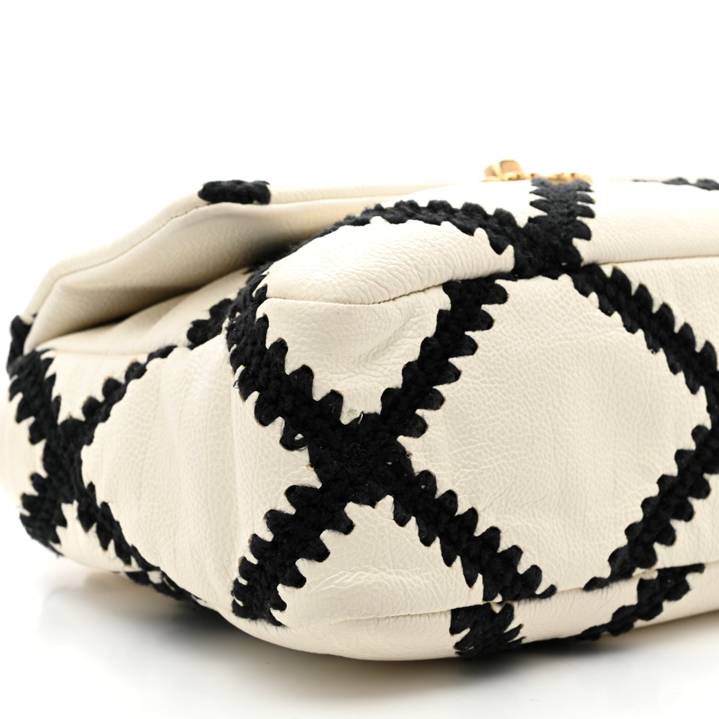 Calfskin Crochet Medium Chanel 19 Flap White Black