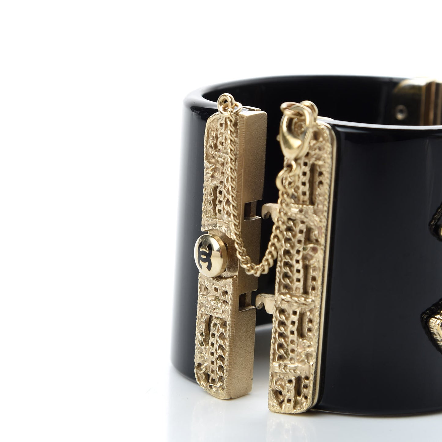 Resin Tweed Effect CC Cuff Black