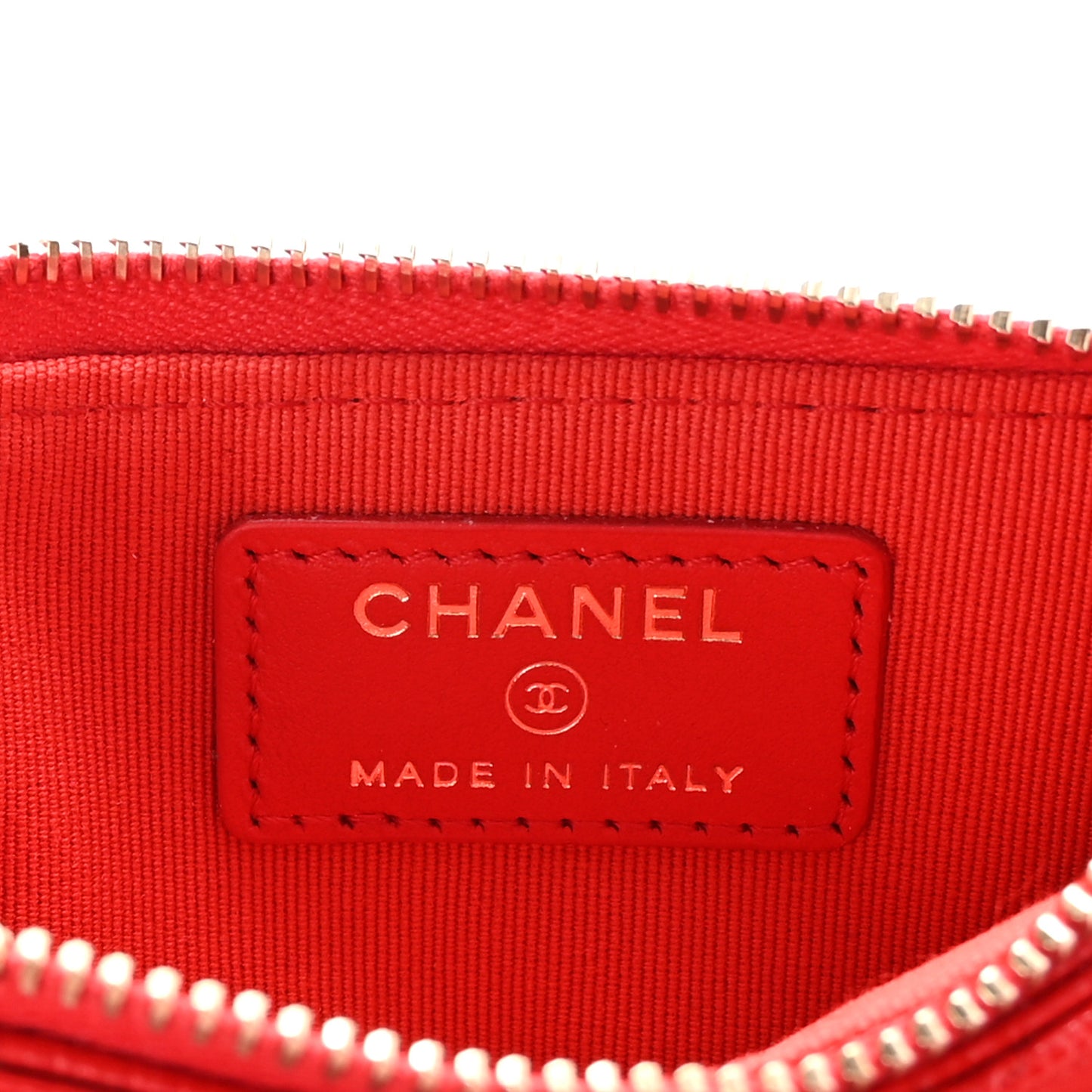 Caviar Quilted Flap Zip Card Holder Red