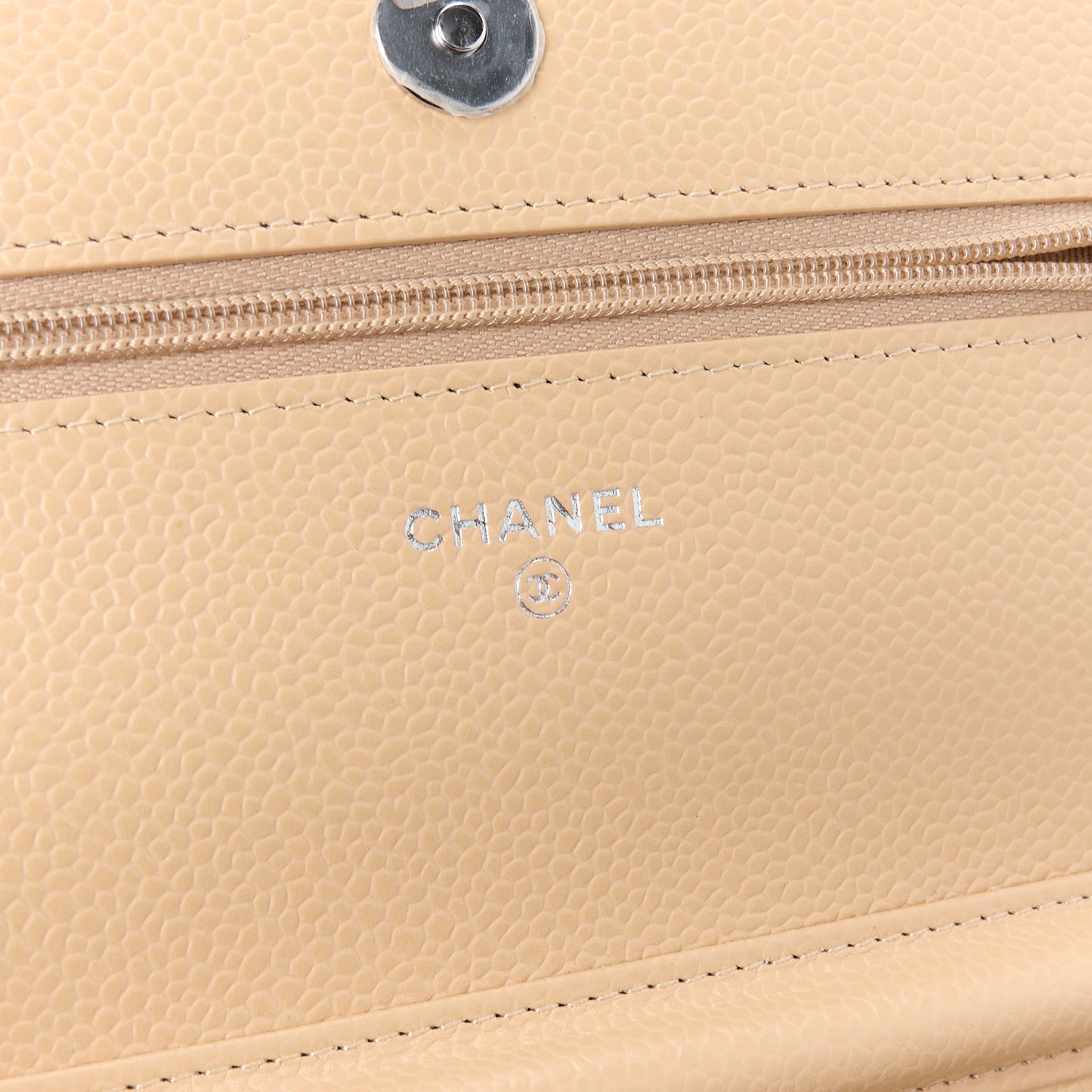Caviar Quilted Wallet on Chain WOC Beige