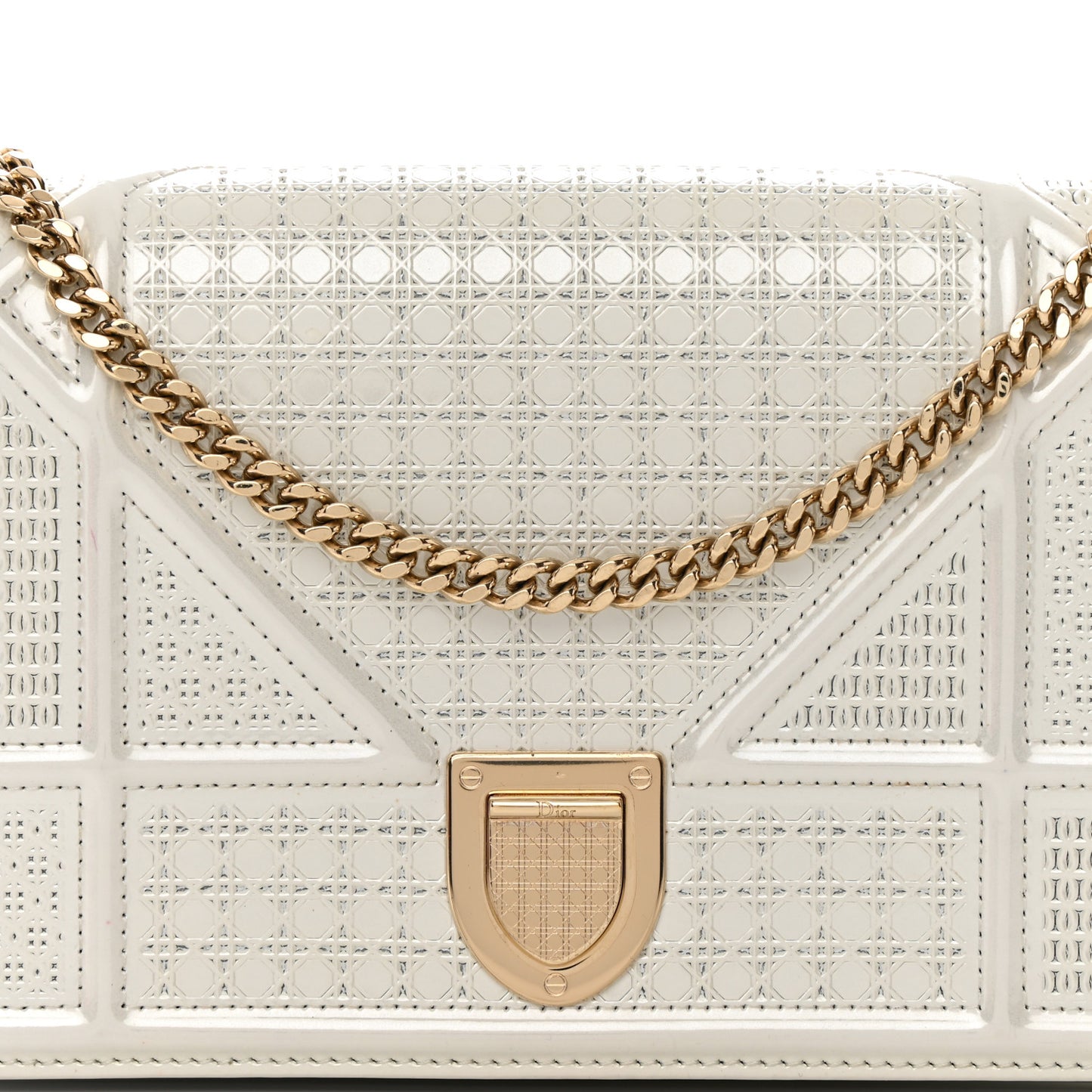 Patent Micro-Cannage Diorama Wallet on Chain Pouch White