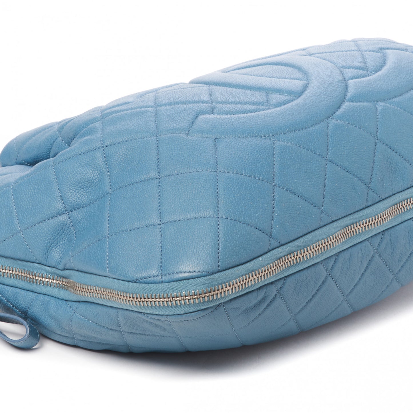 Caviar Quilted Expandable Zip Shoulder Bag Blue