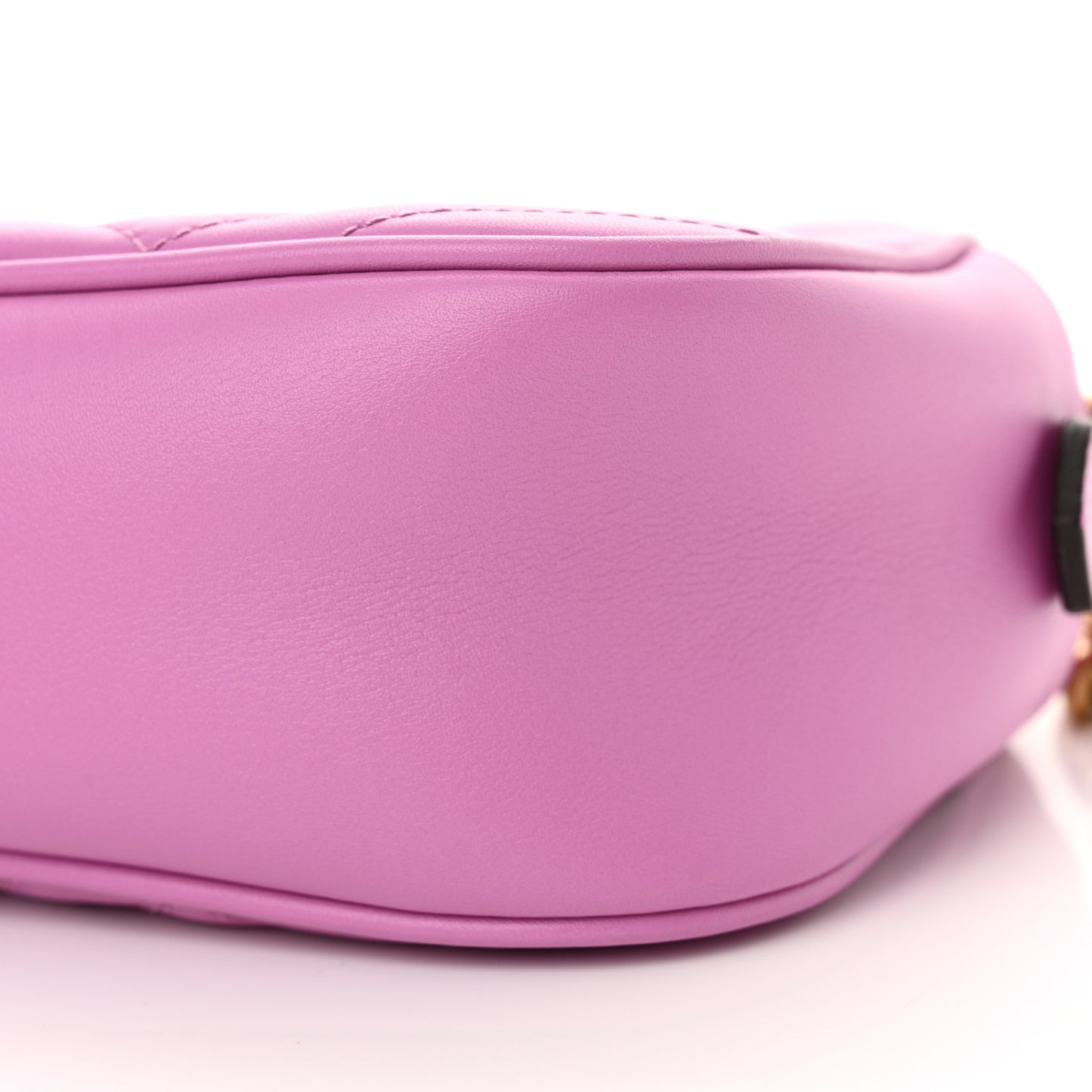 Calfskin Matelasse Small GG Marmont Chain Shoulder Bag Candy Mousse