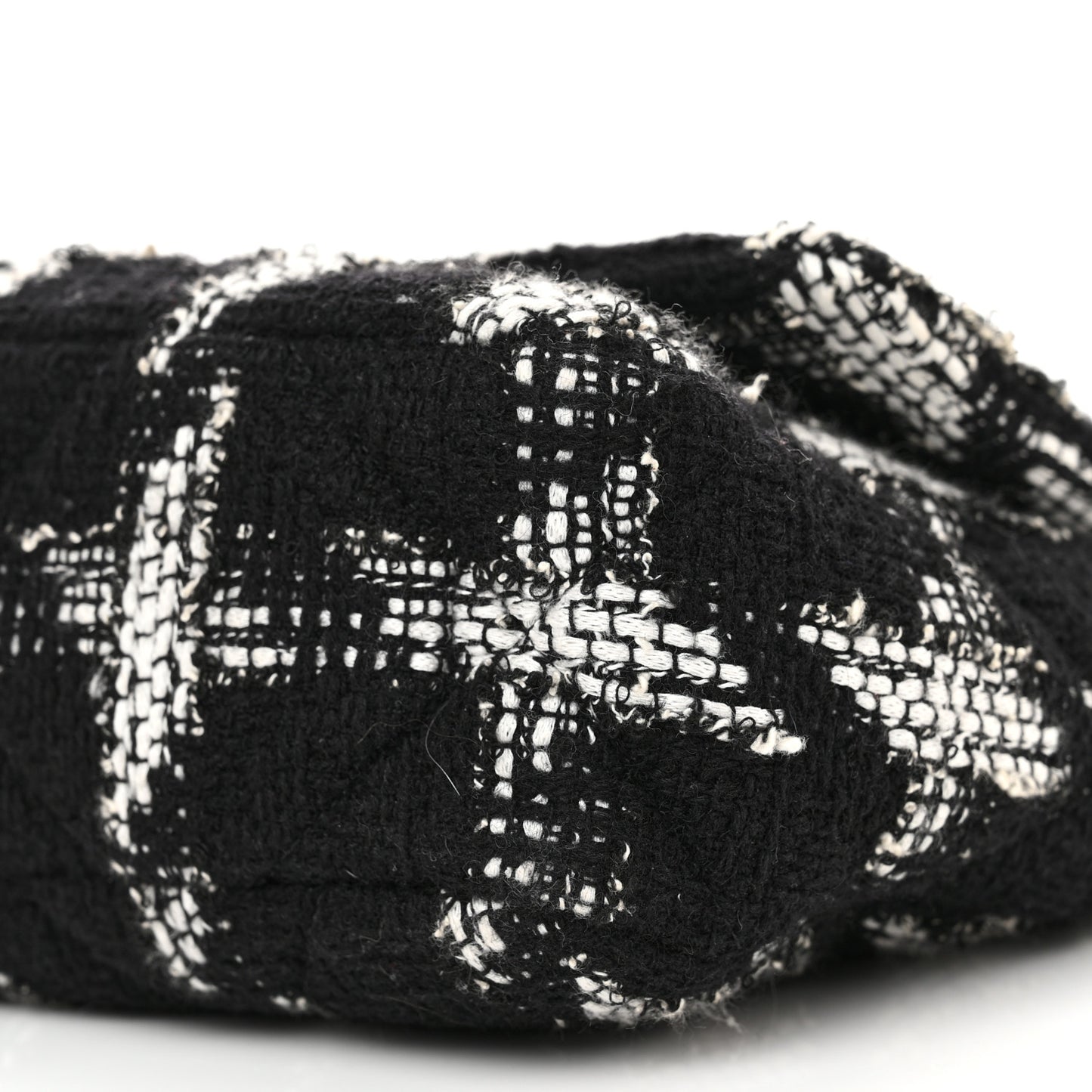 Tweed Quilted Medium Chanel 19 Flap Black White