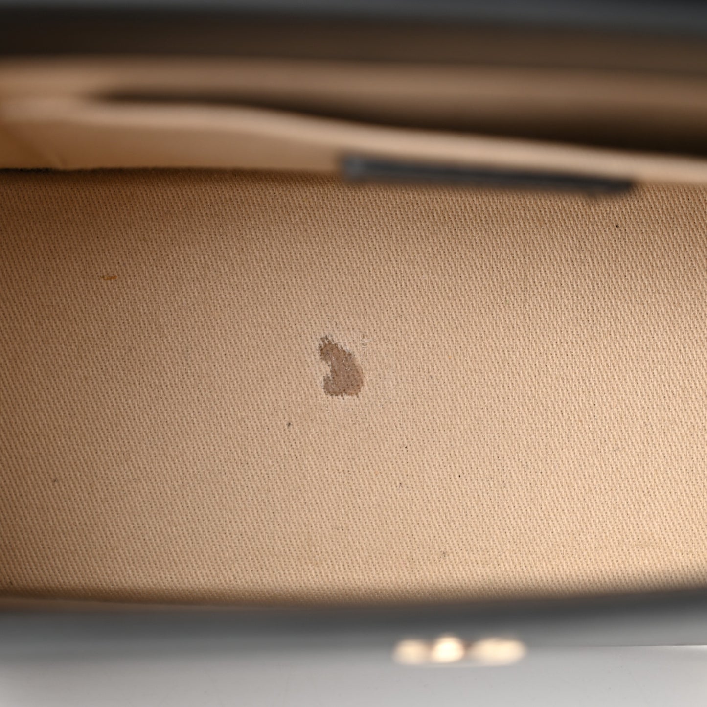 Smooth Calfskin Le Grand Chiquito Black