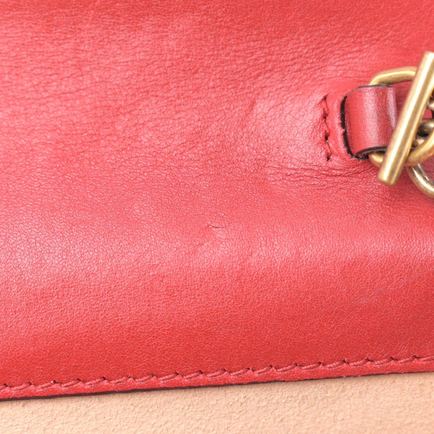 Calfskin Matelasse GG Marmont Mini Bag Hibiscus Red