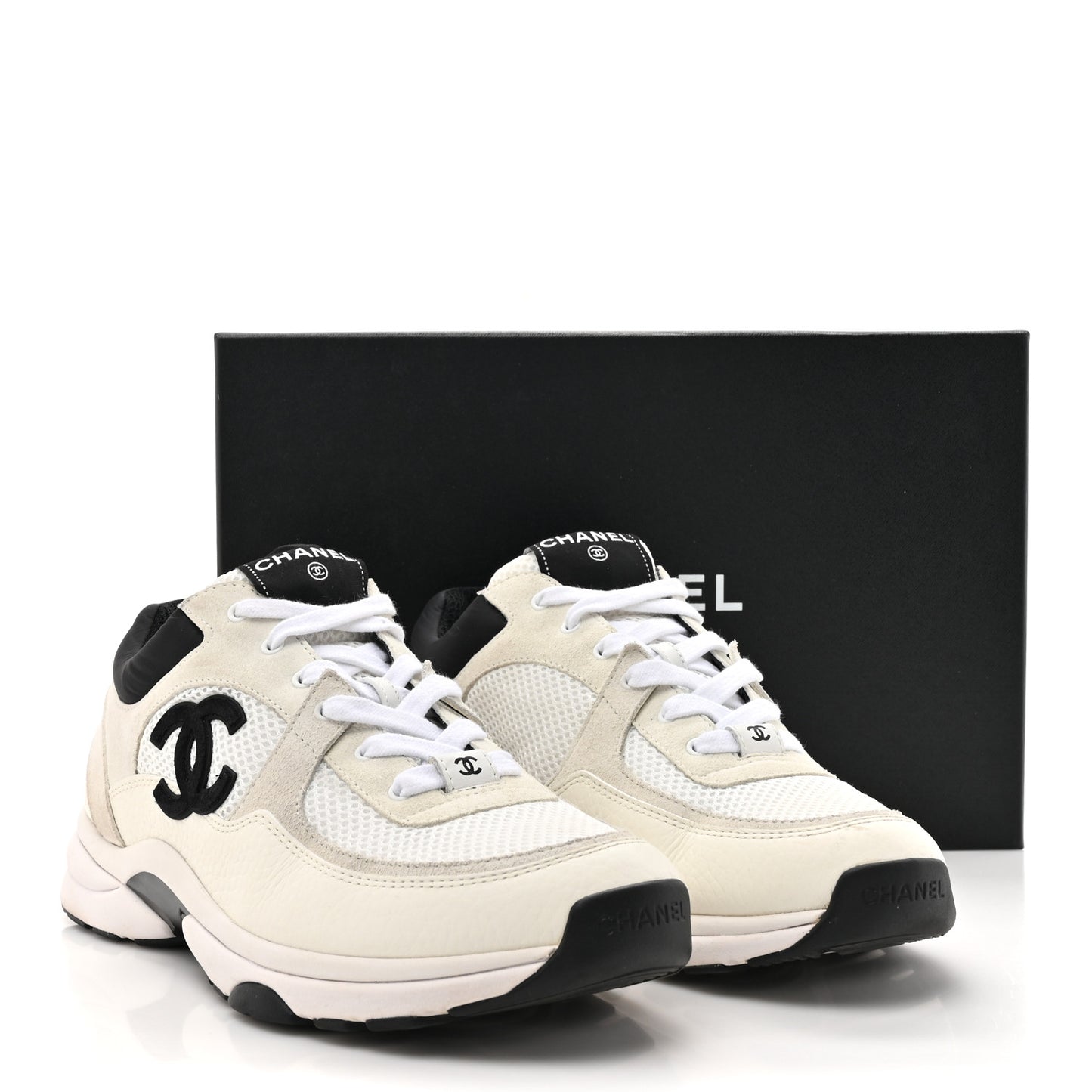Mesh Suede Calfskin Grained Calfskin Womens CC Sneakers 40.5 White Black