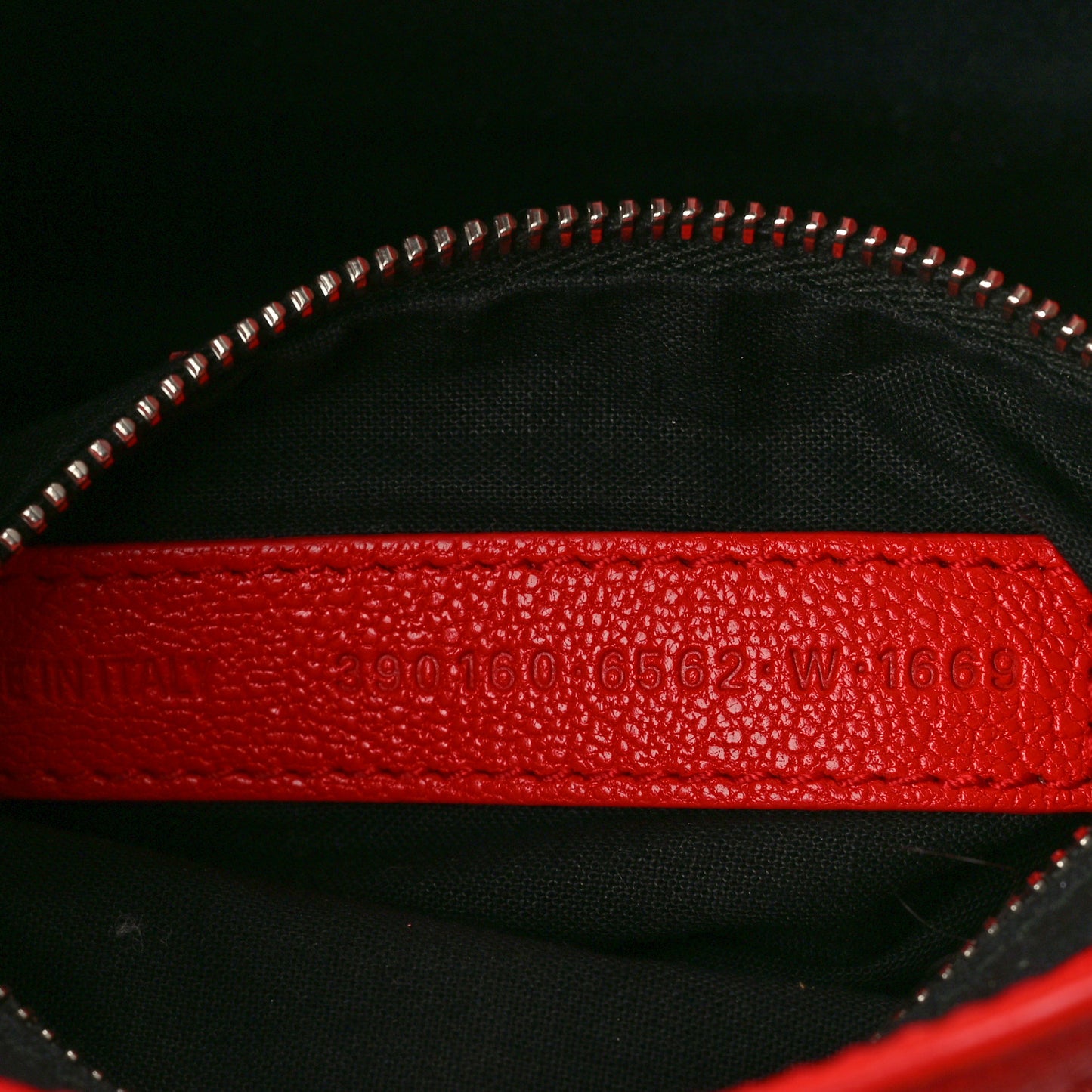Chevre Silver Metallic Edge Hardware Mini Cityscarf Flame