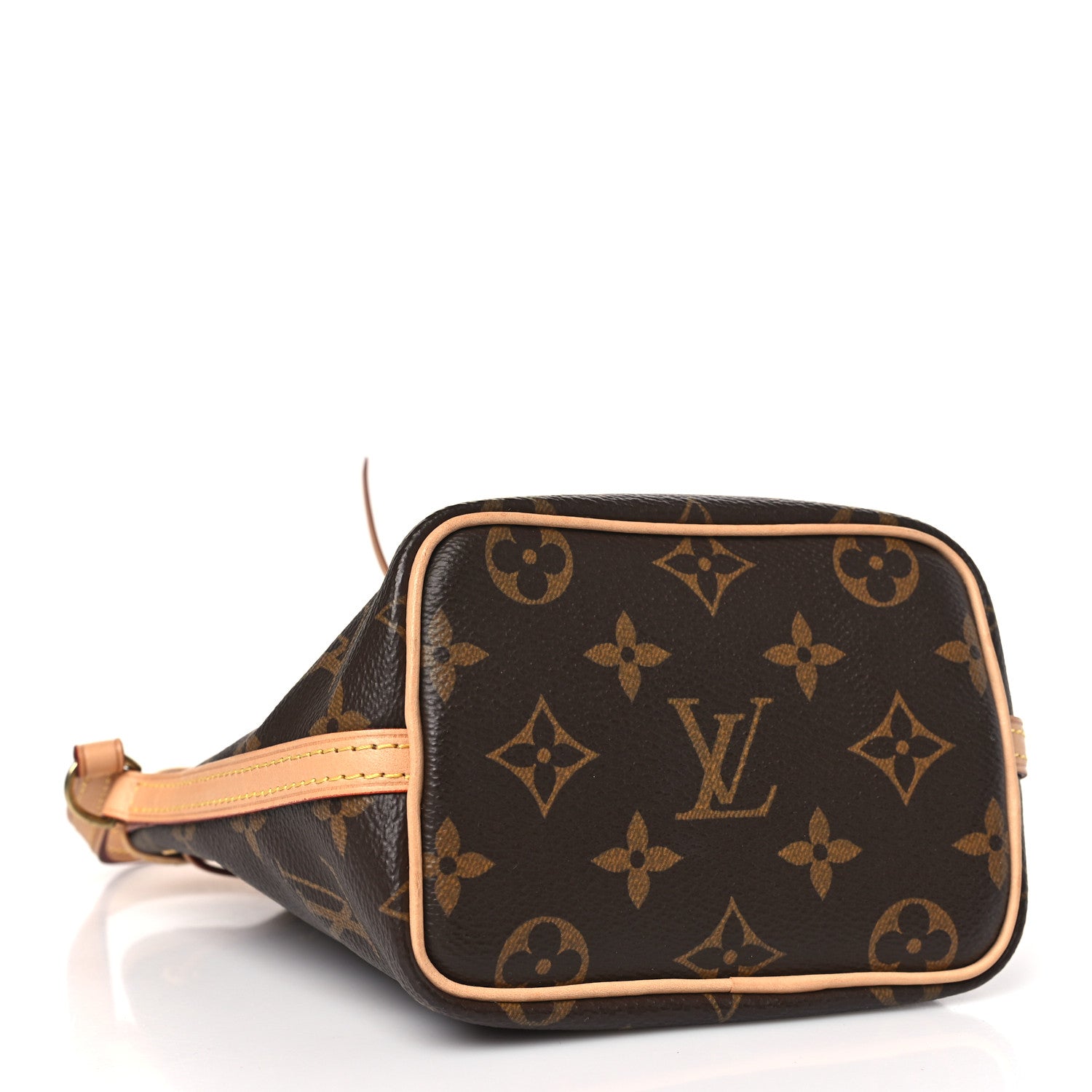 Louis Vuitton Monogram Nano Noe 4 of 9
