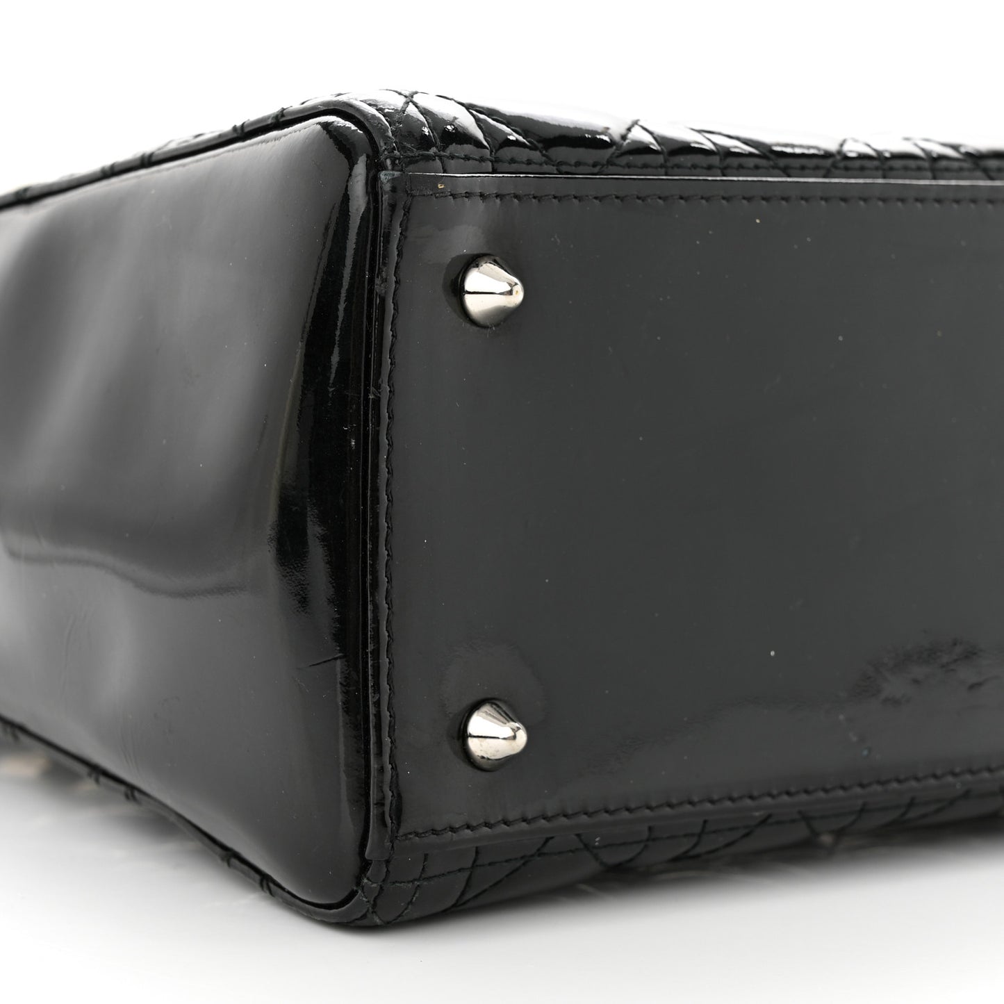 CHRISTIAN DIOR Patent Cannage Medium Lady Dior Black