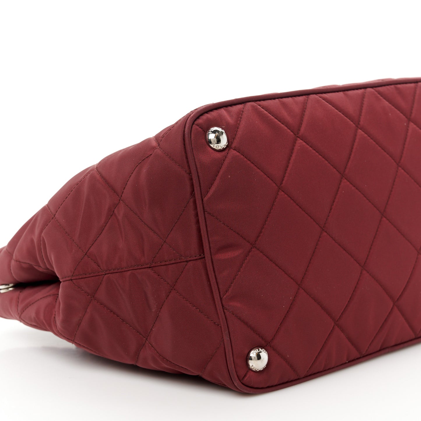 Nylon Tessuto Impuntu Quilted Tote Granato