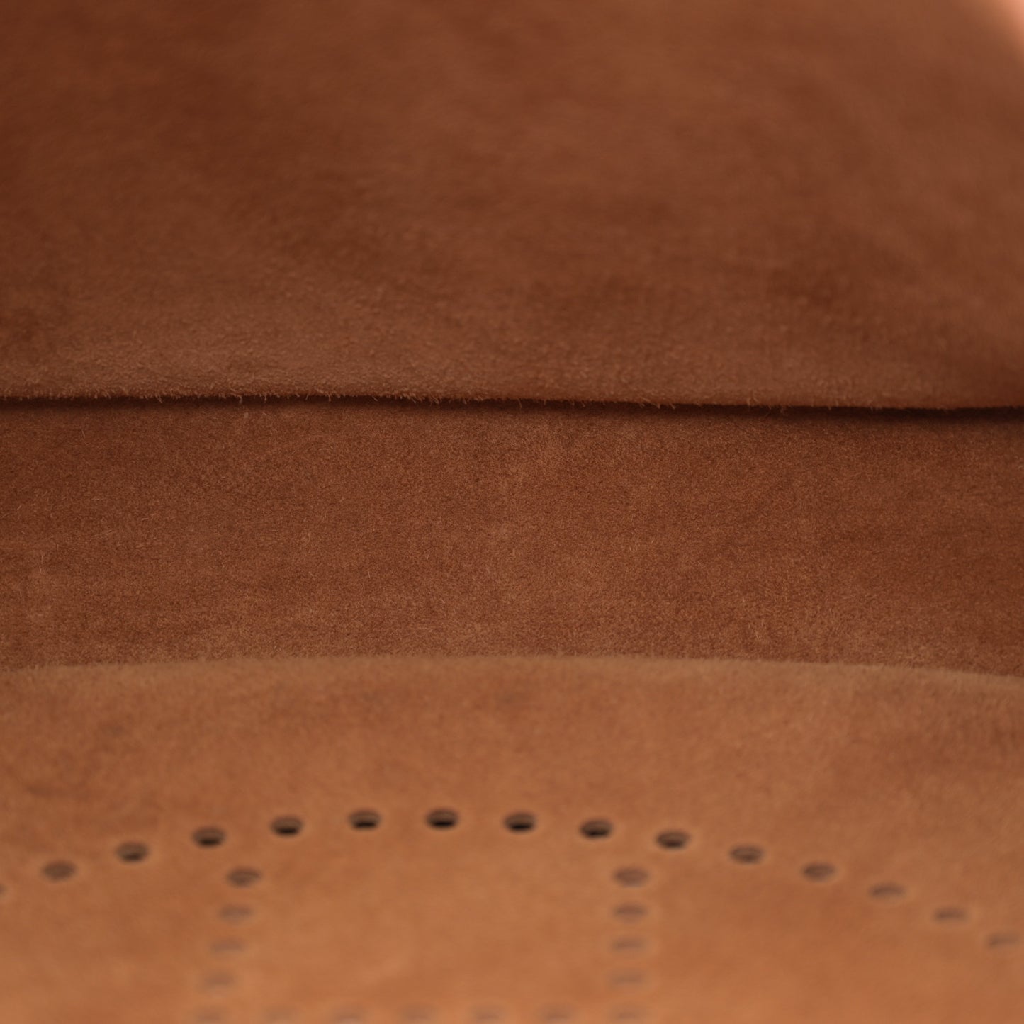 Taurillon Clemence Evelyne III GM Gold