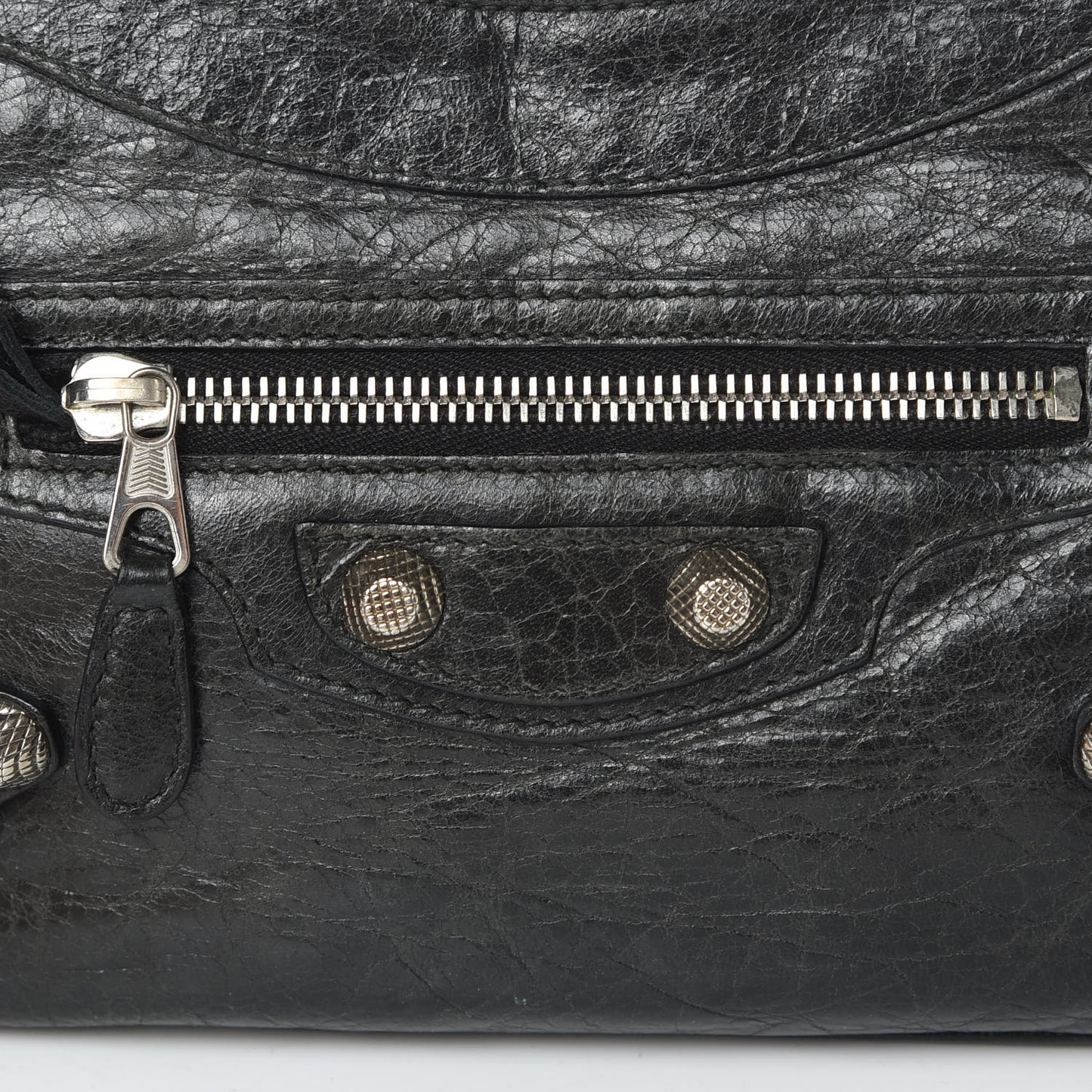 Agneau Giant 12 Silver Hardware Hip Black
