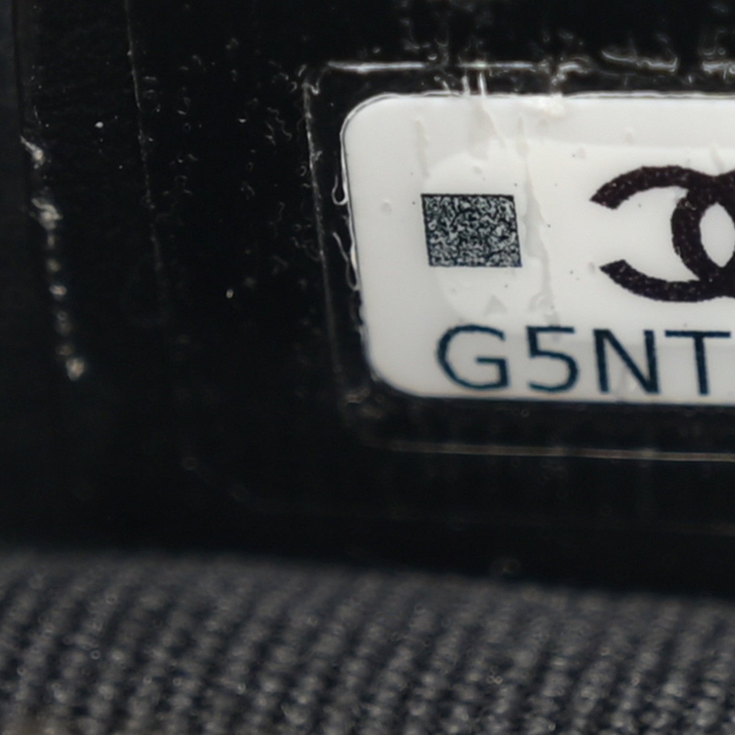 Chanel Shiny Caviar Quilted Bow Pouch Hobo Black 7 of 11