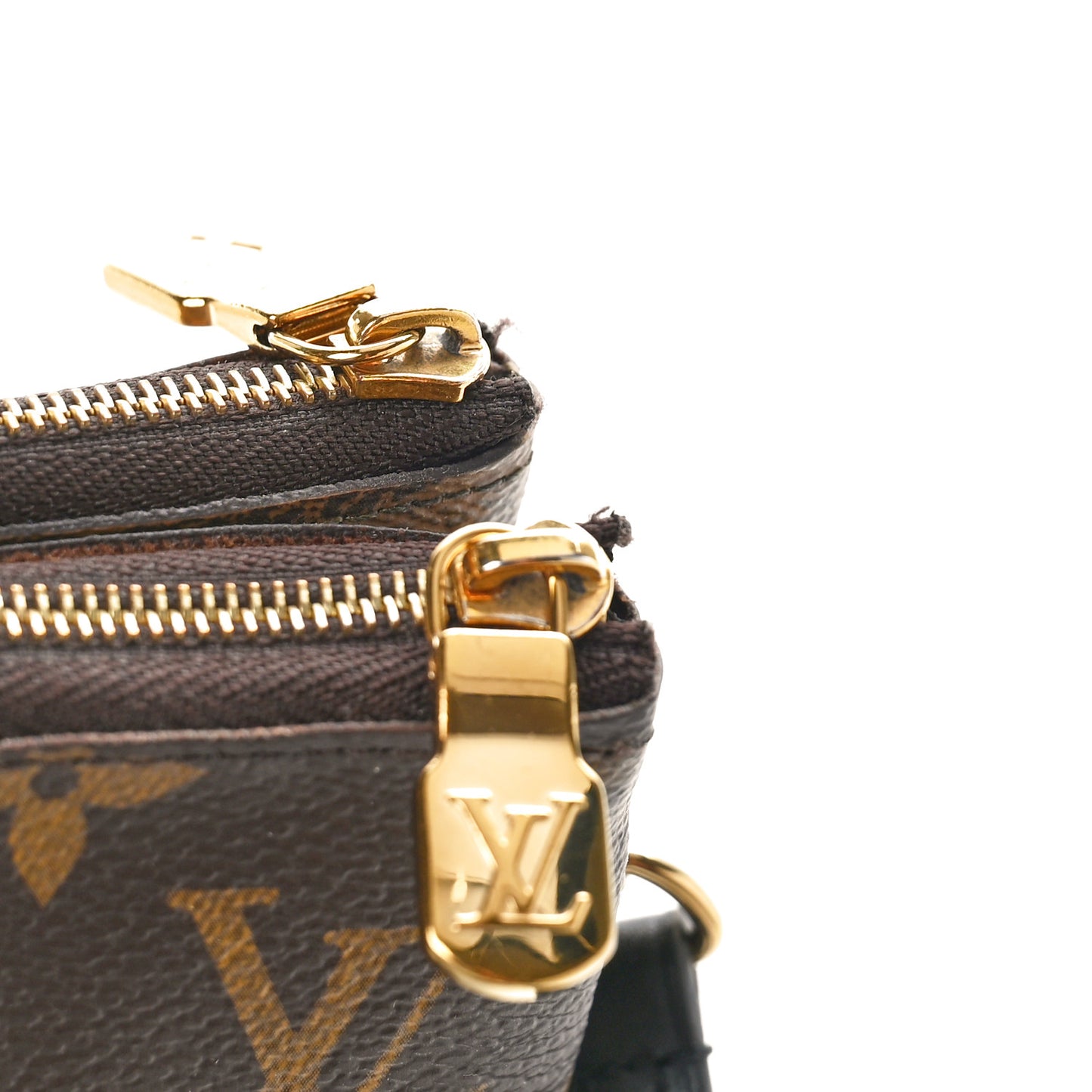 Reverse Monogram Giant Double Zip Pochette
