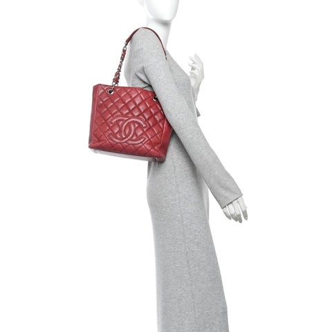 Caviar Quilted Petit Shopping Tote PST Red