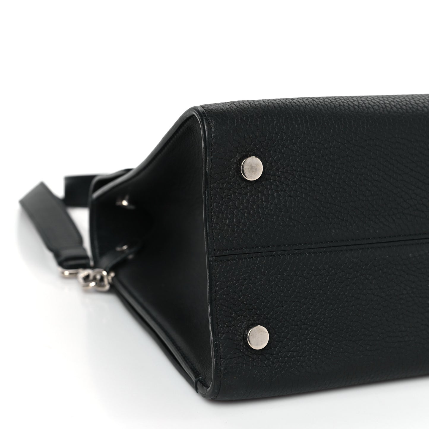 Grained Calfskin Medium Diorever Flap Black