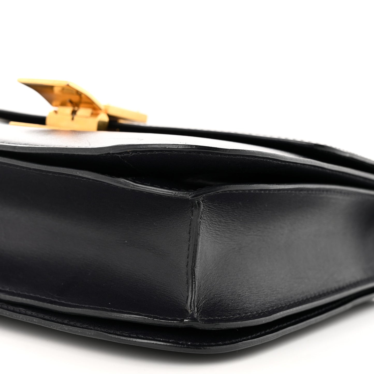 Box Calfskin Medium Classic Box Flap Bag Navy