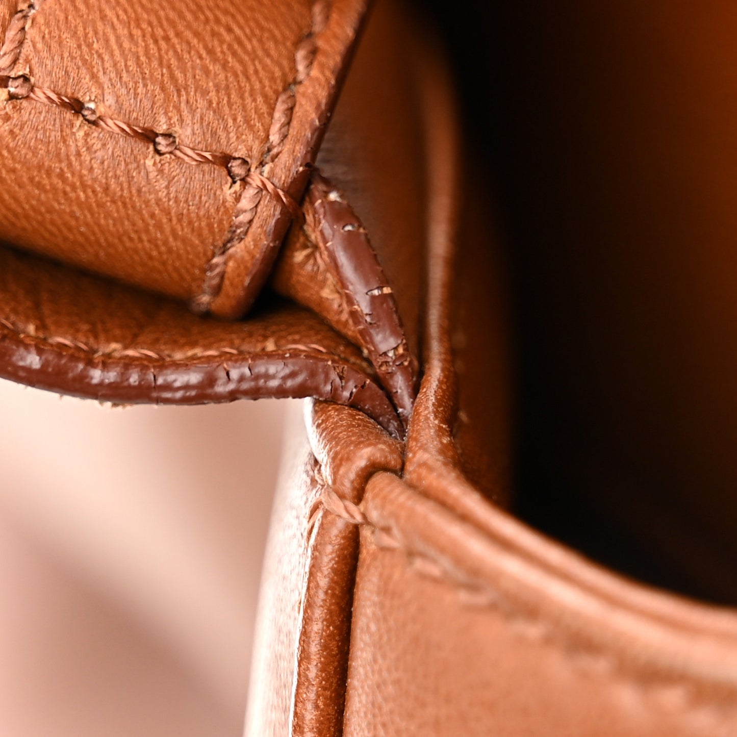 Nappa Mini Peekaboo Iconic Satchel Corteccia