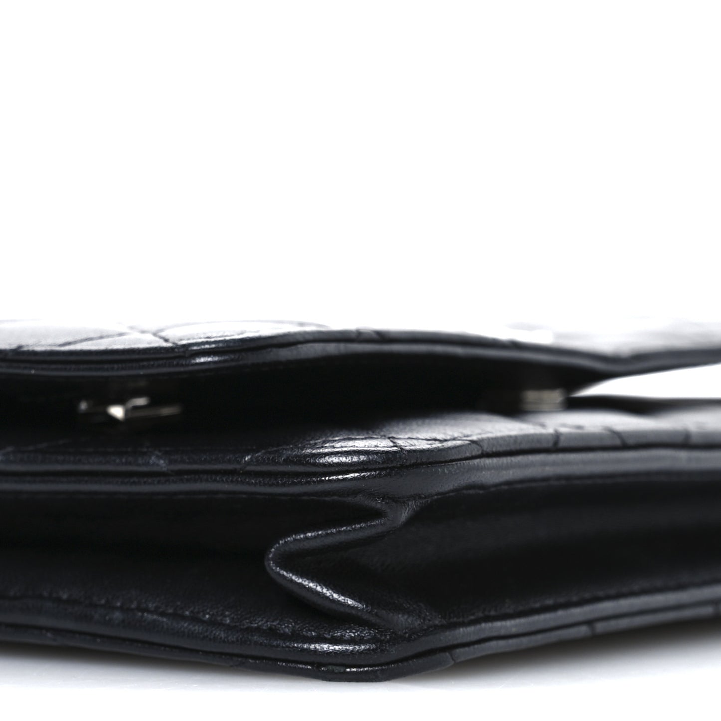 Lambskin Quilted Wallet On Chain WOC Black