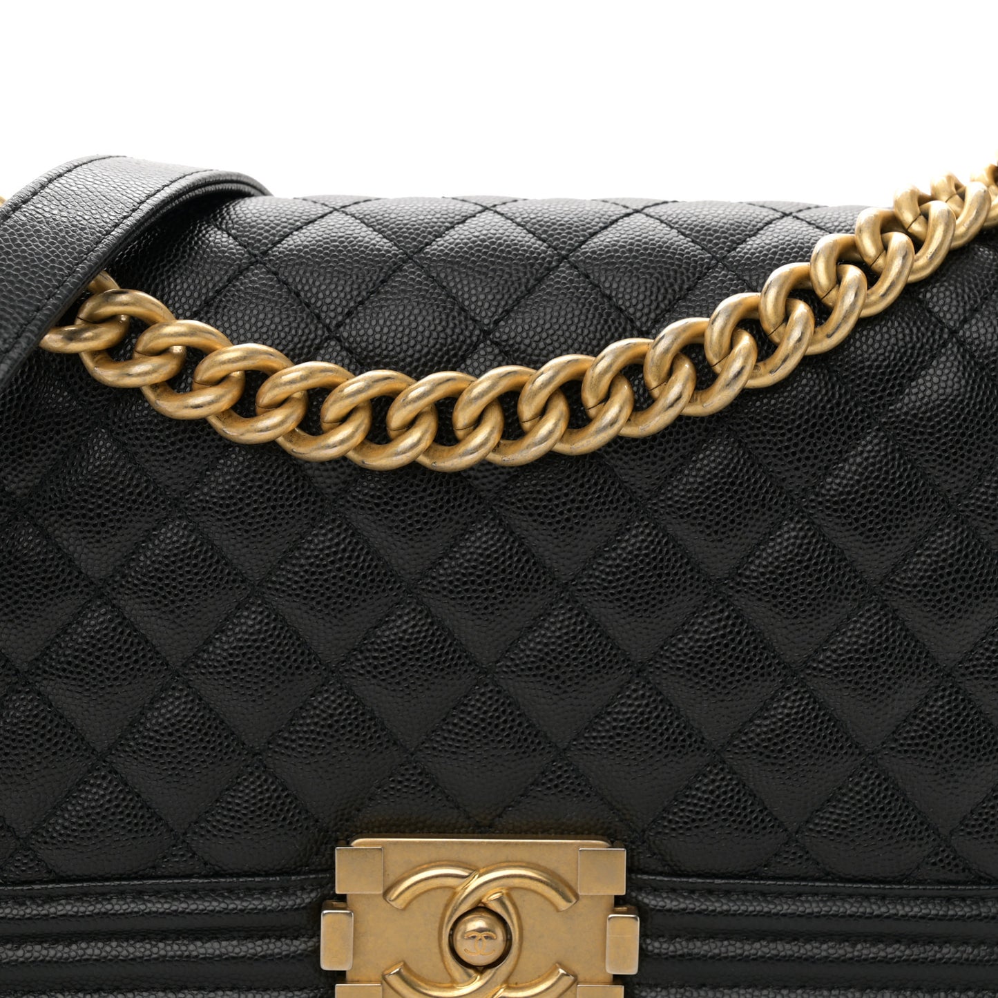 Caviar Quilted Medium Boy Flap Black