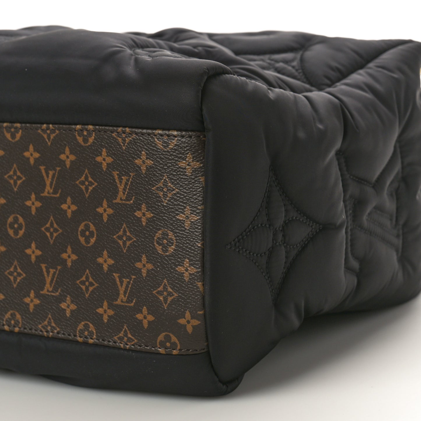 Econyl Monogram Pillow Giant Onthego MM Black