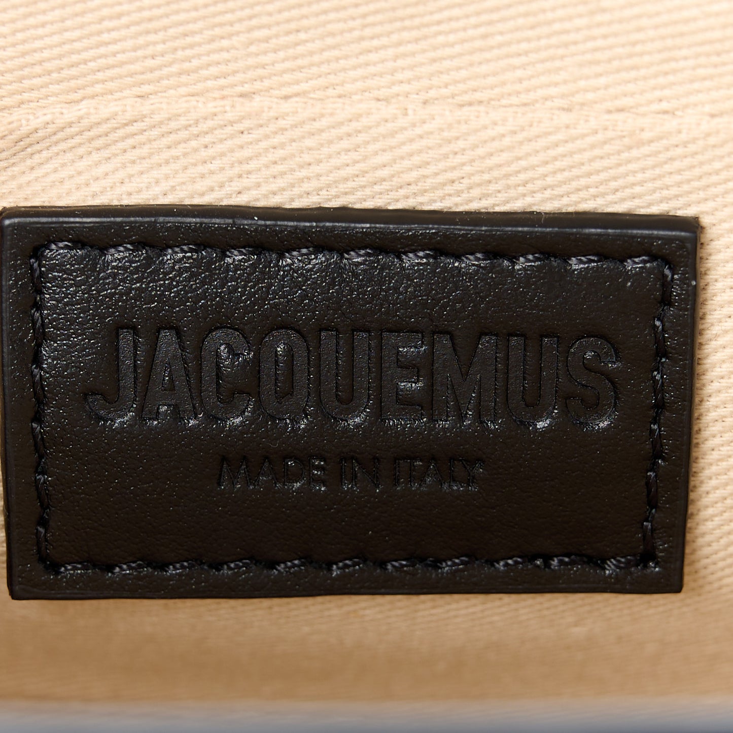 Smooth Calfskin Le Chiquito Long Black