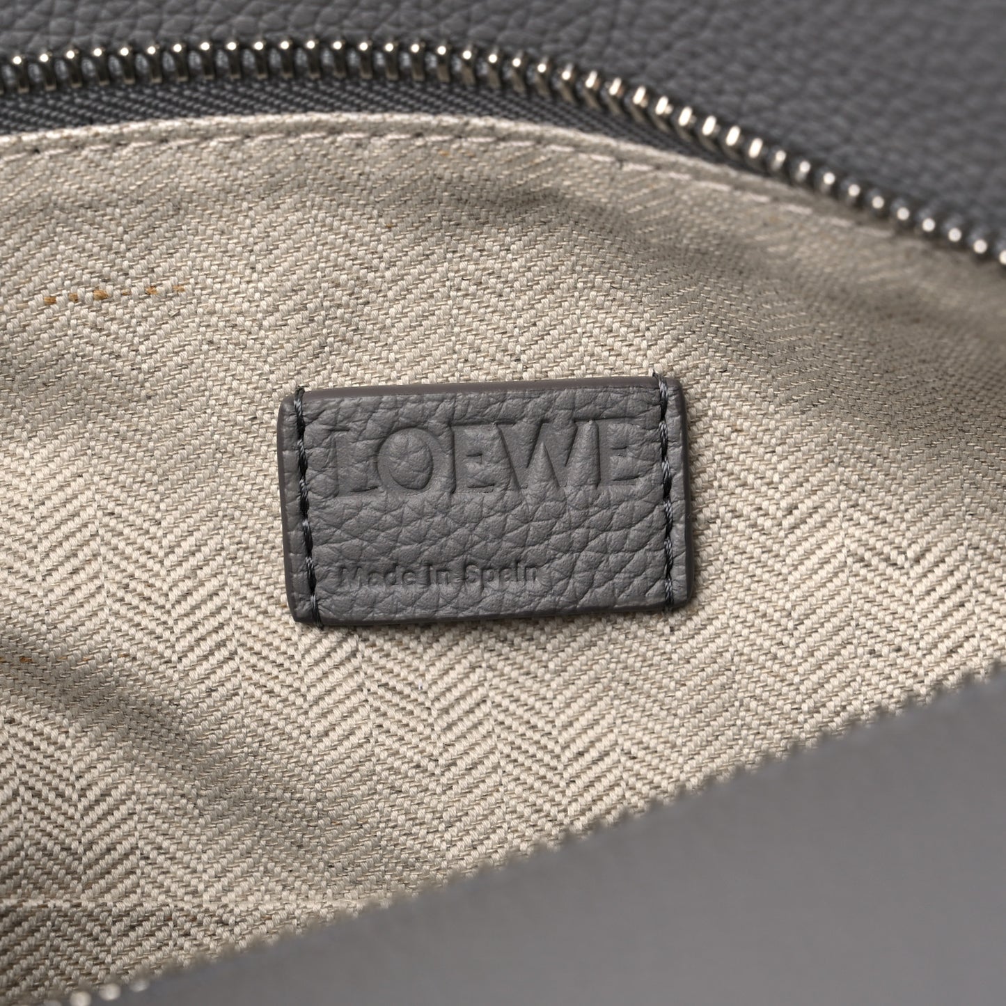 Soft Grained Calfskin Small Puzzle Edge Bag Pearl Grey