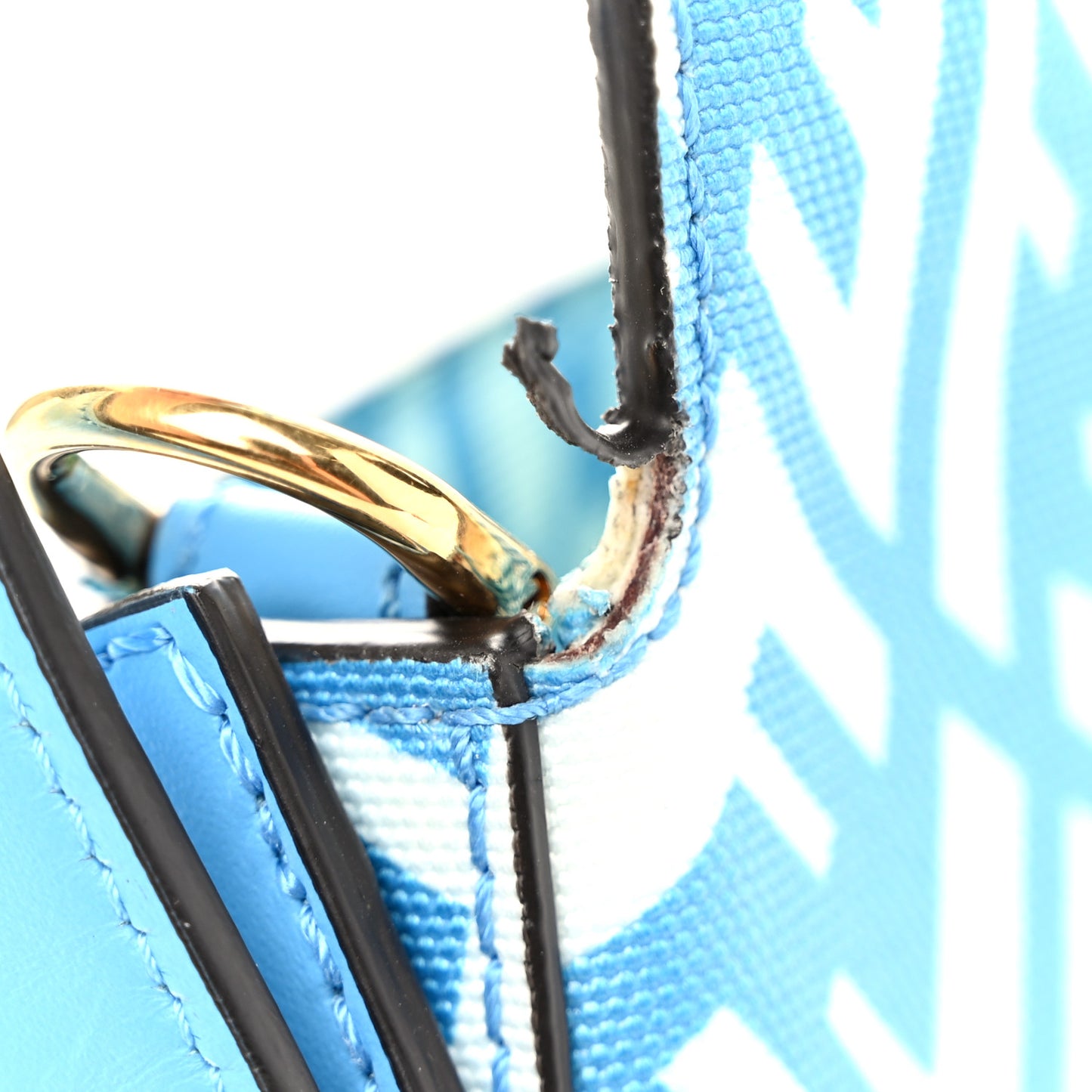 X SARAH COLEMAN Glazed Canvas Vitello King FF Vertigo Baguette 1997 Cyber Blue White