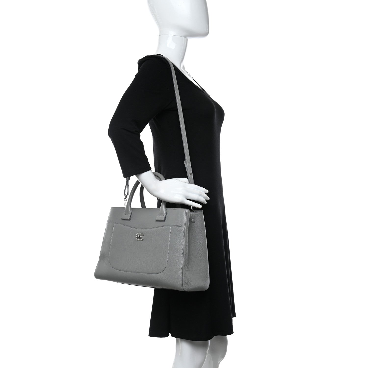 Chanel Grained Calfskin Small Neo Executive Shopper Tote Grey 2 of 17