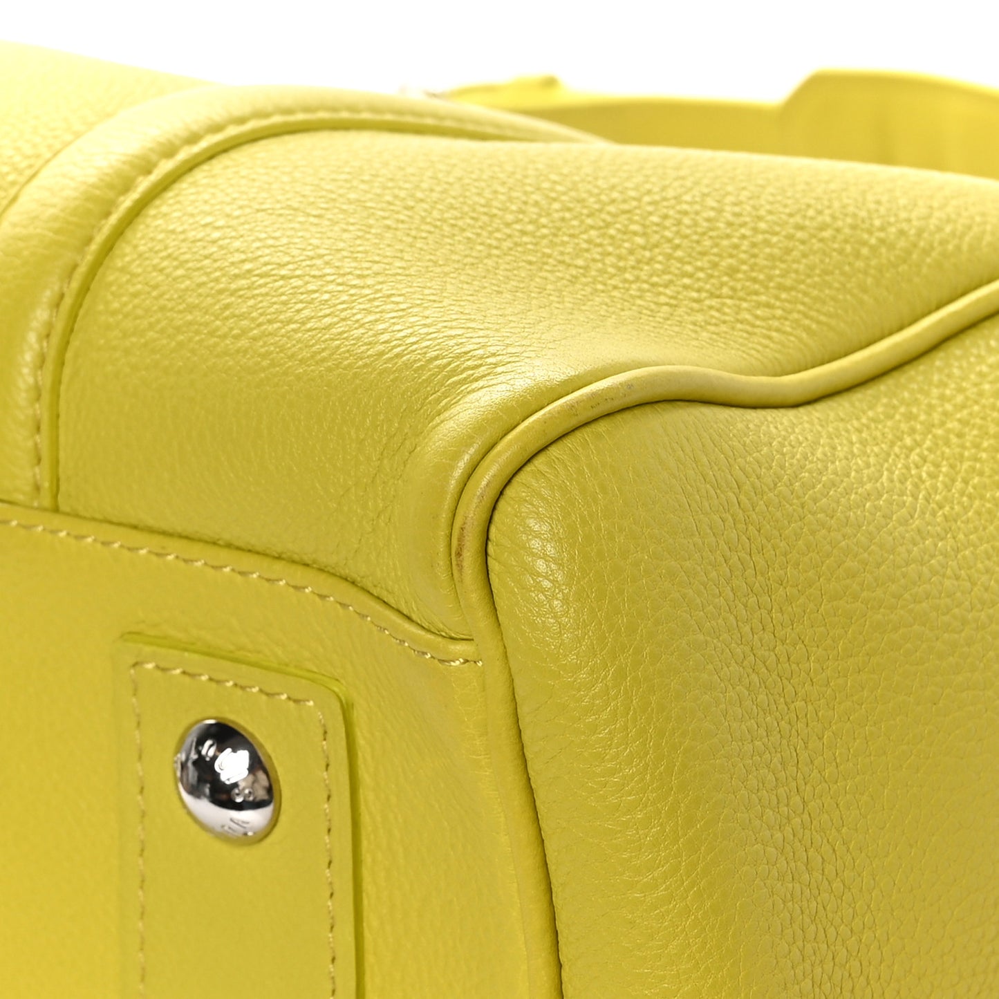 Veau Cachemire SC Bag PM Pistache