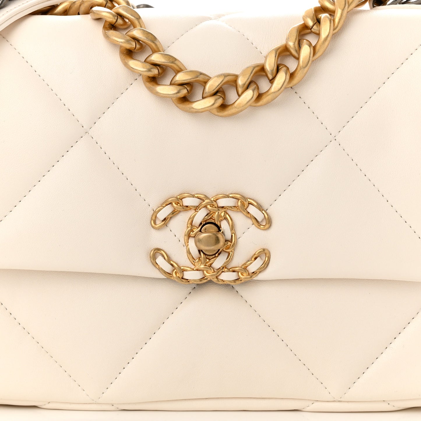 Goatskin Quilted Medium Chanel 19 Flap White