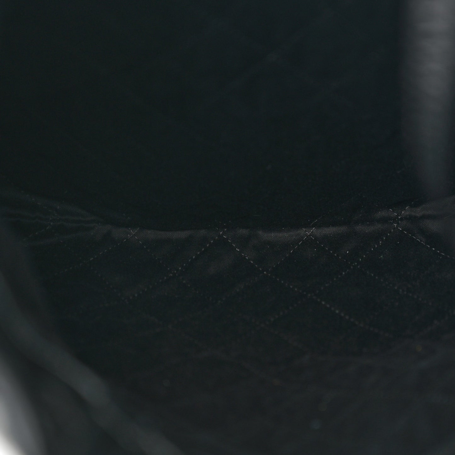 Shiny Calfskin Quilted Chanel 22 Backpack Black