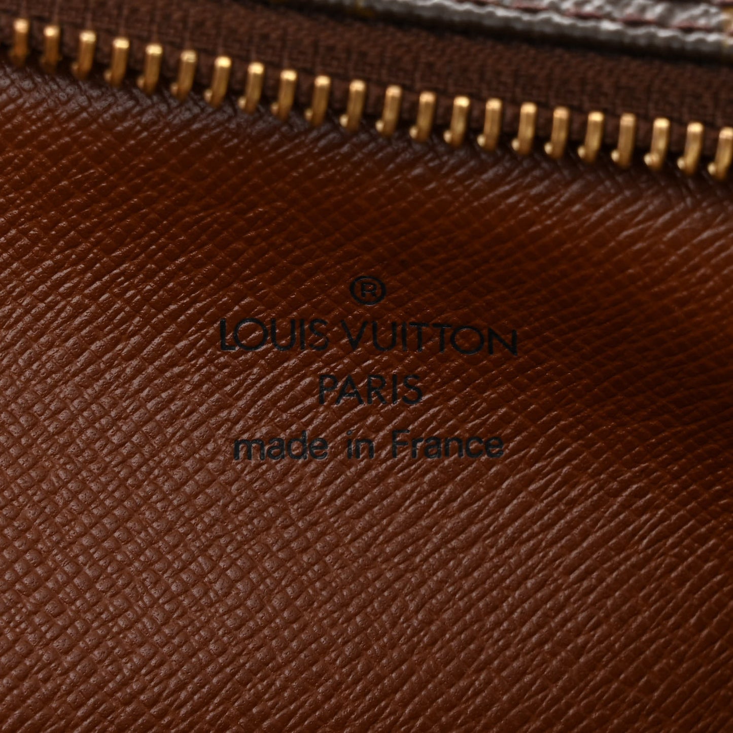 Monogram Amazone
