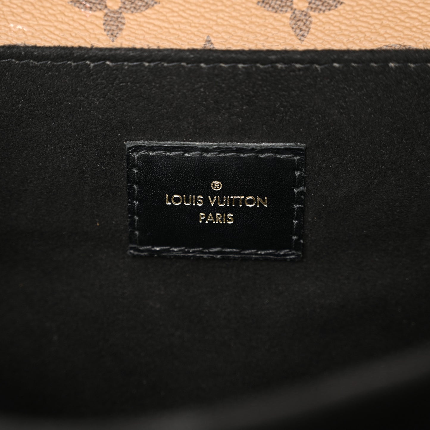 Reverse Monogram Pochette Metis